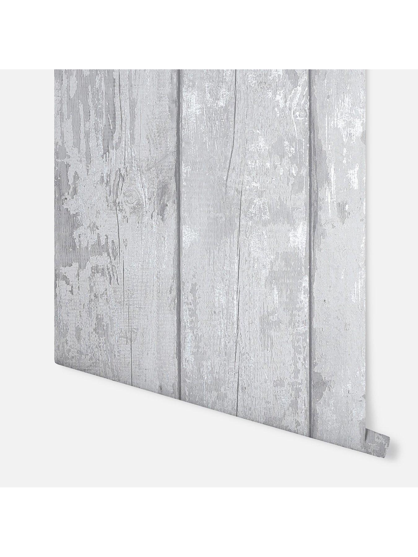 arthouse-metallic-wash-wood-wallpaper-in-greysilveroutfit