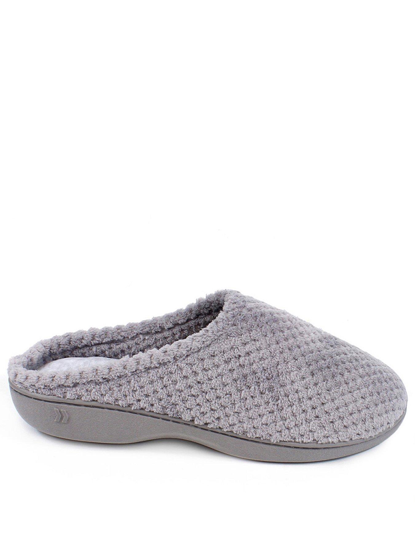 totes-isotoner-ladies-popcorn-terry-mule-slippers-pale-grey