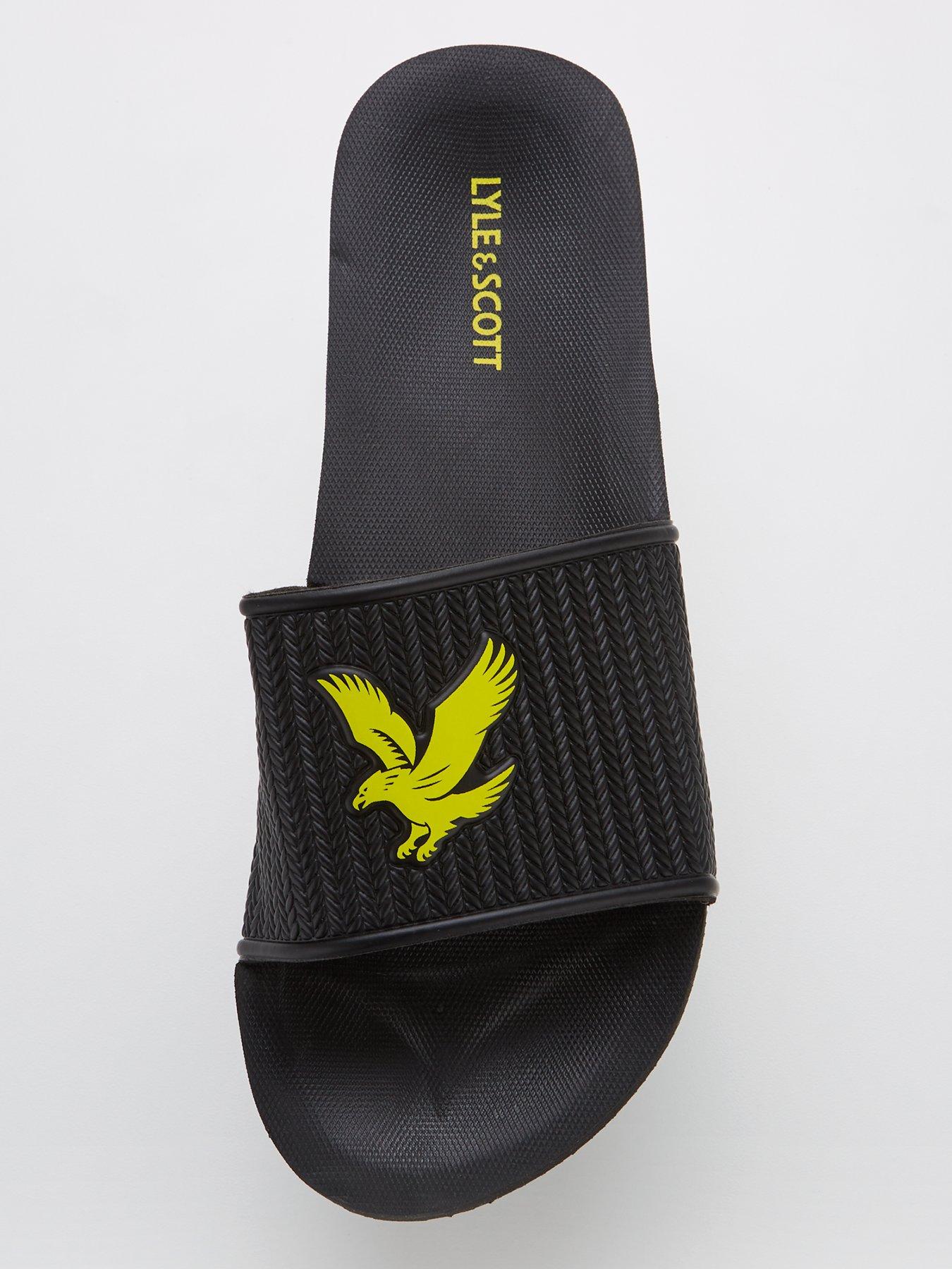 lyle-scott-easy-logo-sliders-blackoutfit