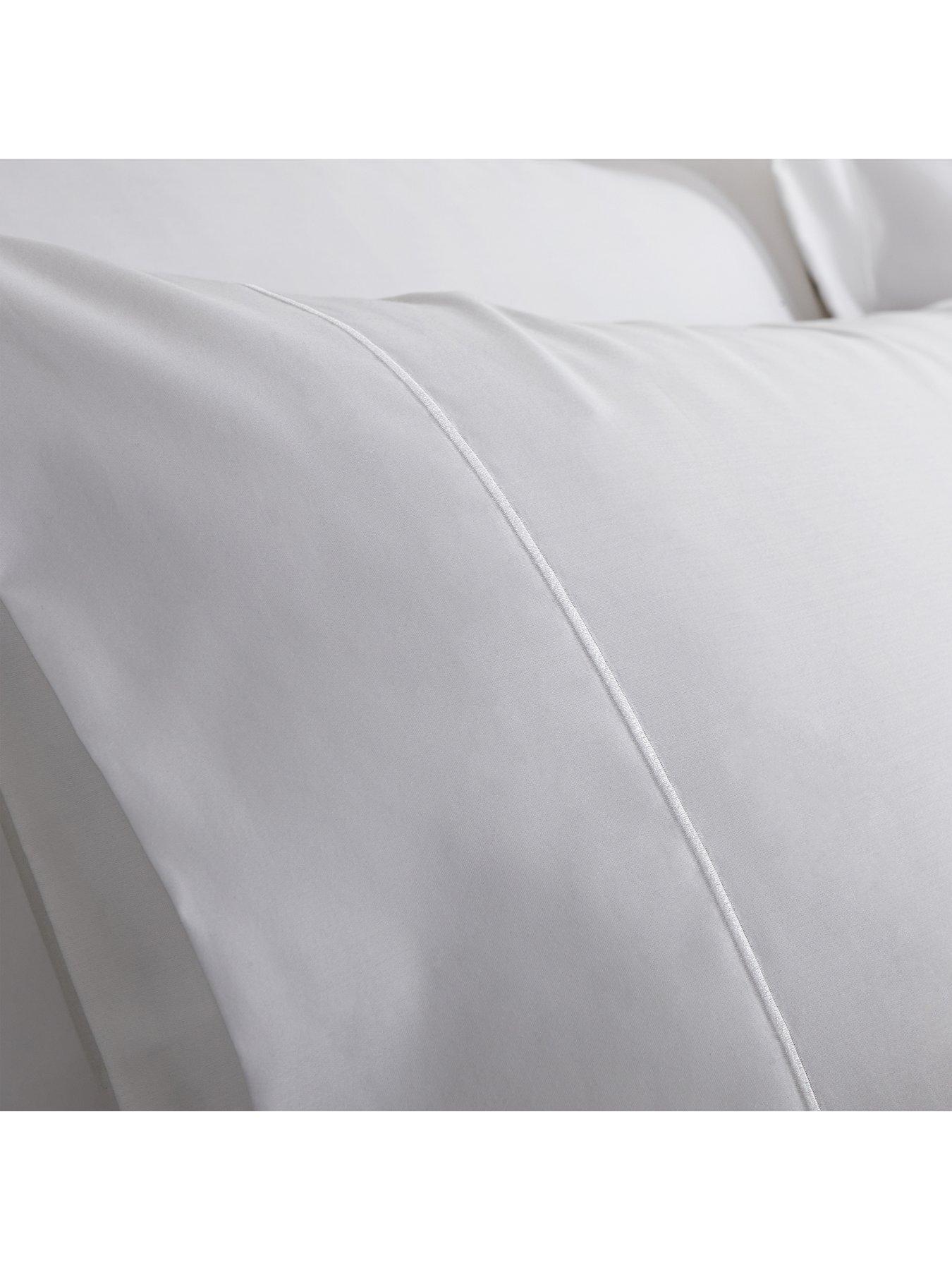 bianca-luxury-800-thread-cotton-sateen-duvet-cover-set-whiteback