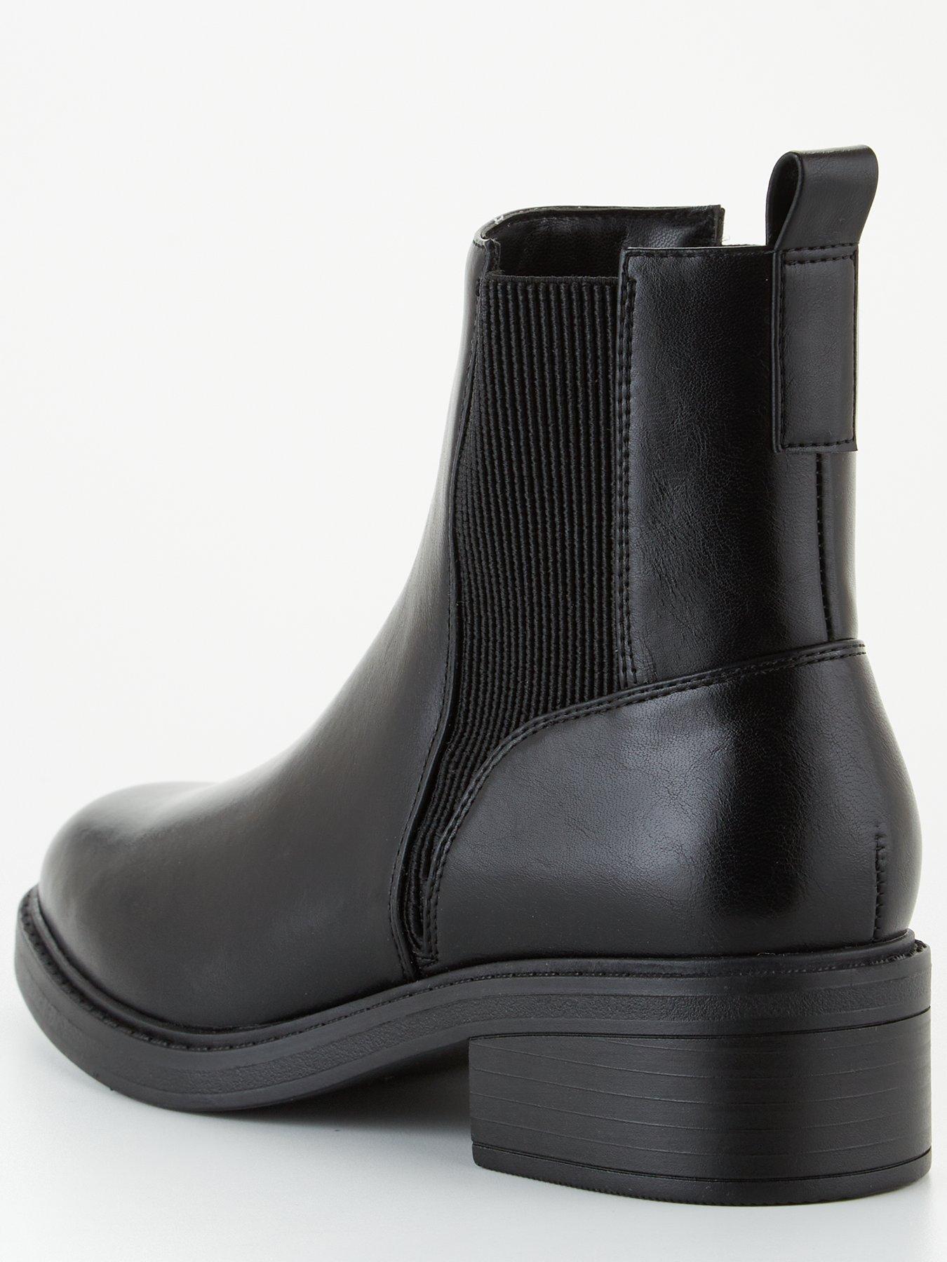 Flat wide hotsell fit boots