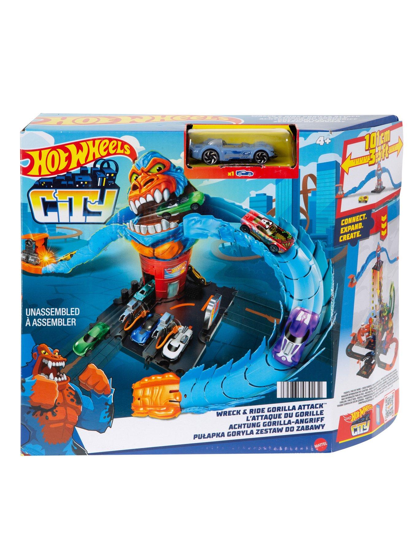 Image 6 of 8 of Hot Wheels Wreck &amp; Ride Gorilla Attack Playset and Vehicle