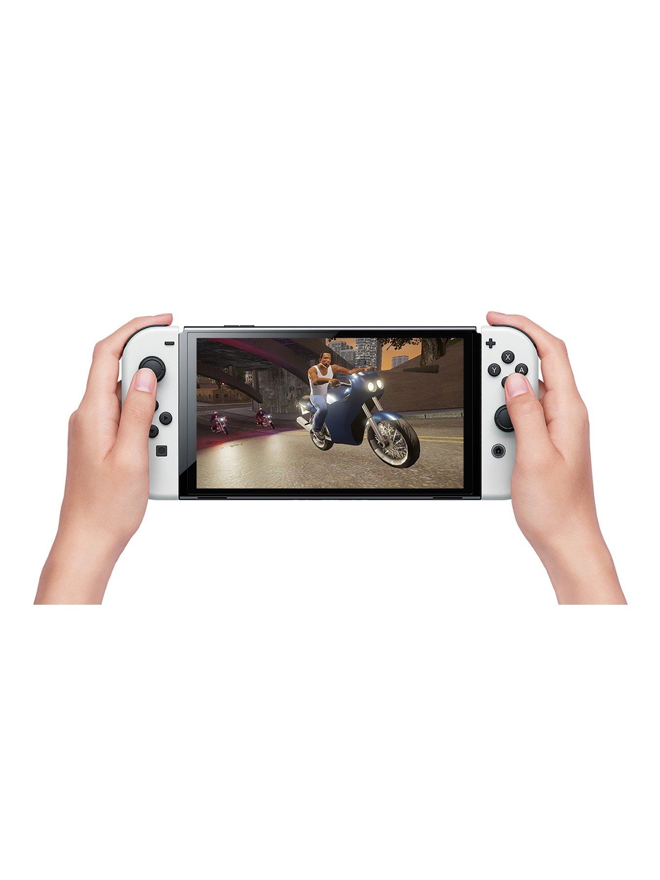 Image 5 of 8 of Nintendo GTA Trilogy Definitive Edition
