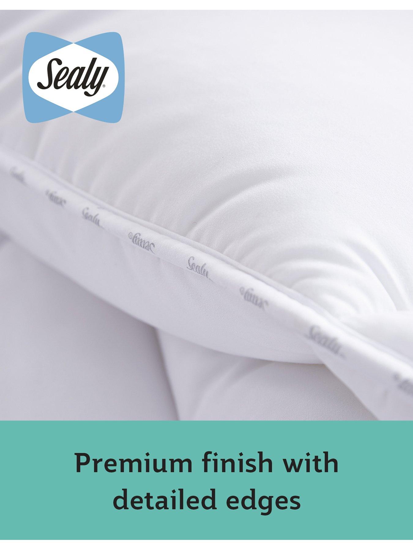 sealy-anti-allergy-105-tog-duvet-whiteoutfit