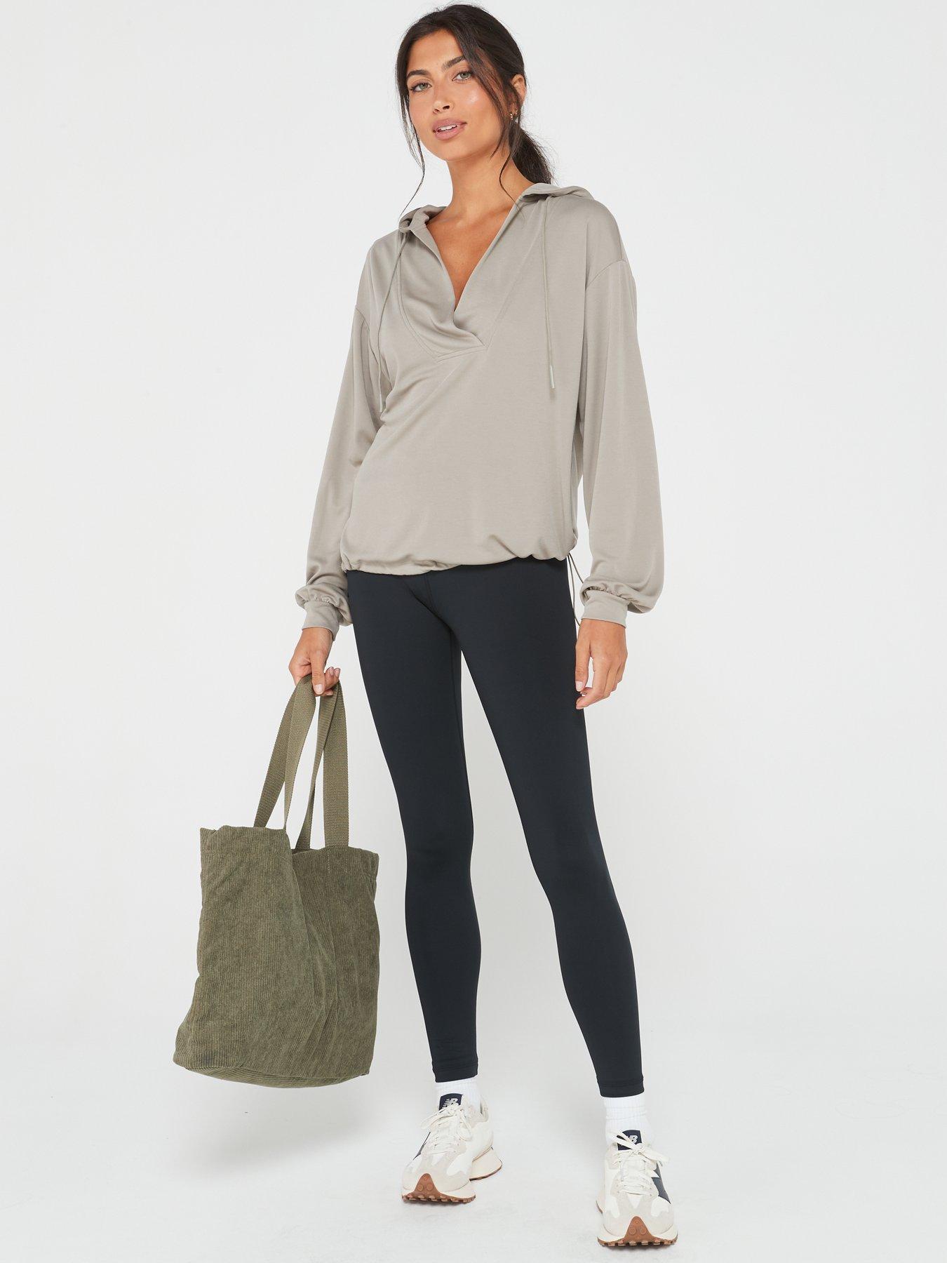 everyday-athleisure-wrap-waist-leggings-blackback