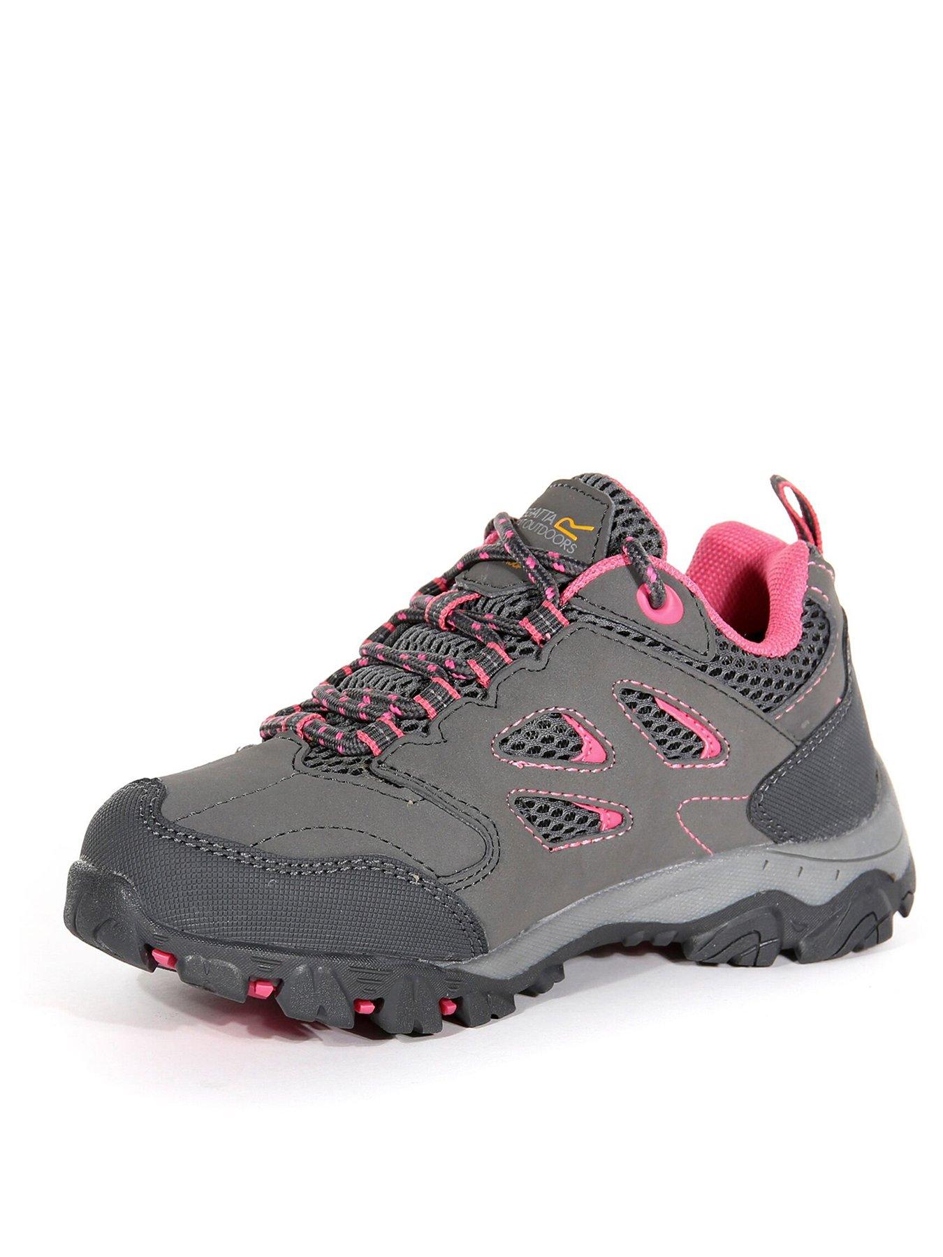 regatta-junior-holcombe-waterproof-low-cut-walking-boot-greypinkstillFront