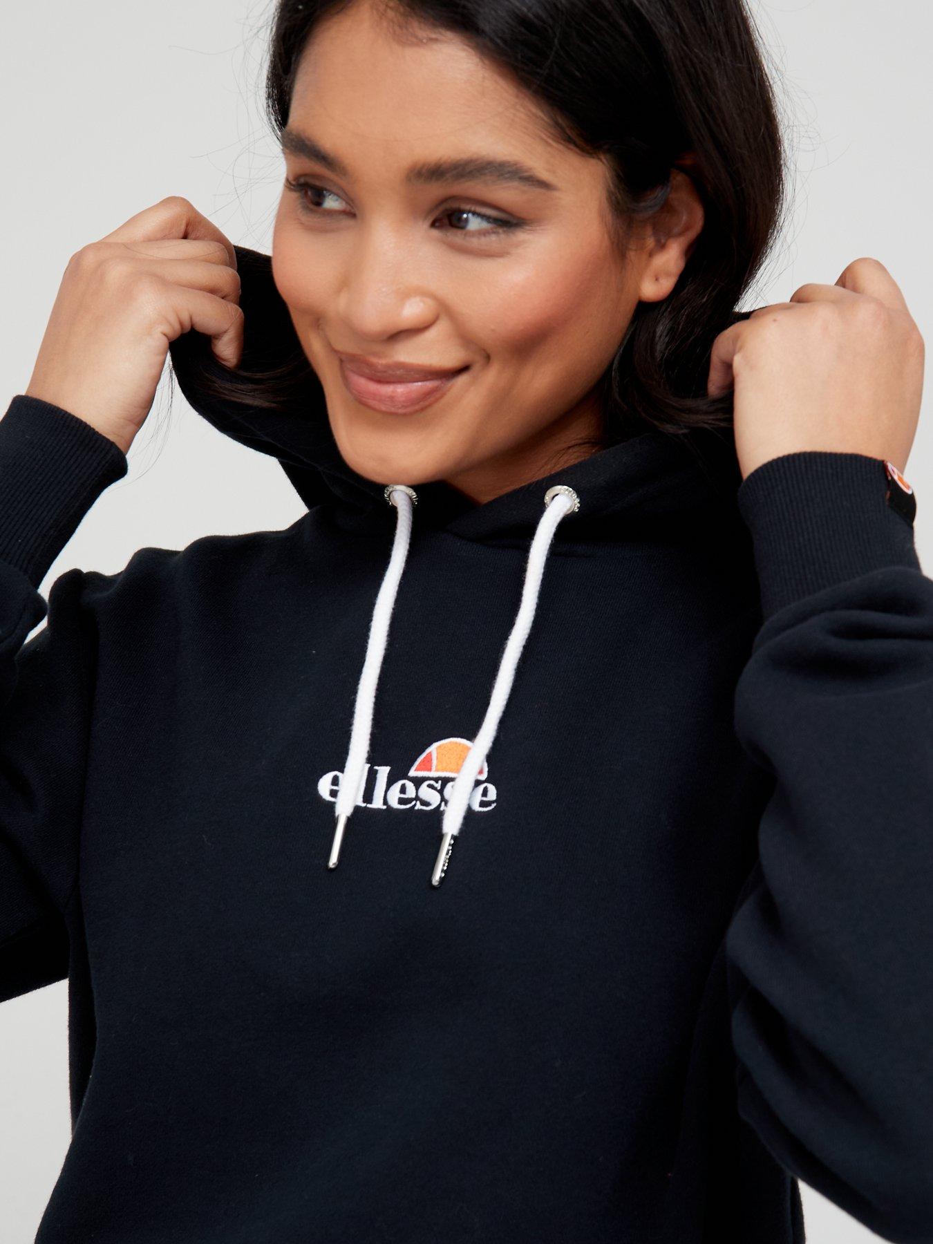 ellesse-exclusive-nalam-embroidered-tracksuit-blackoutfit