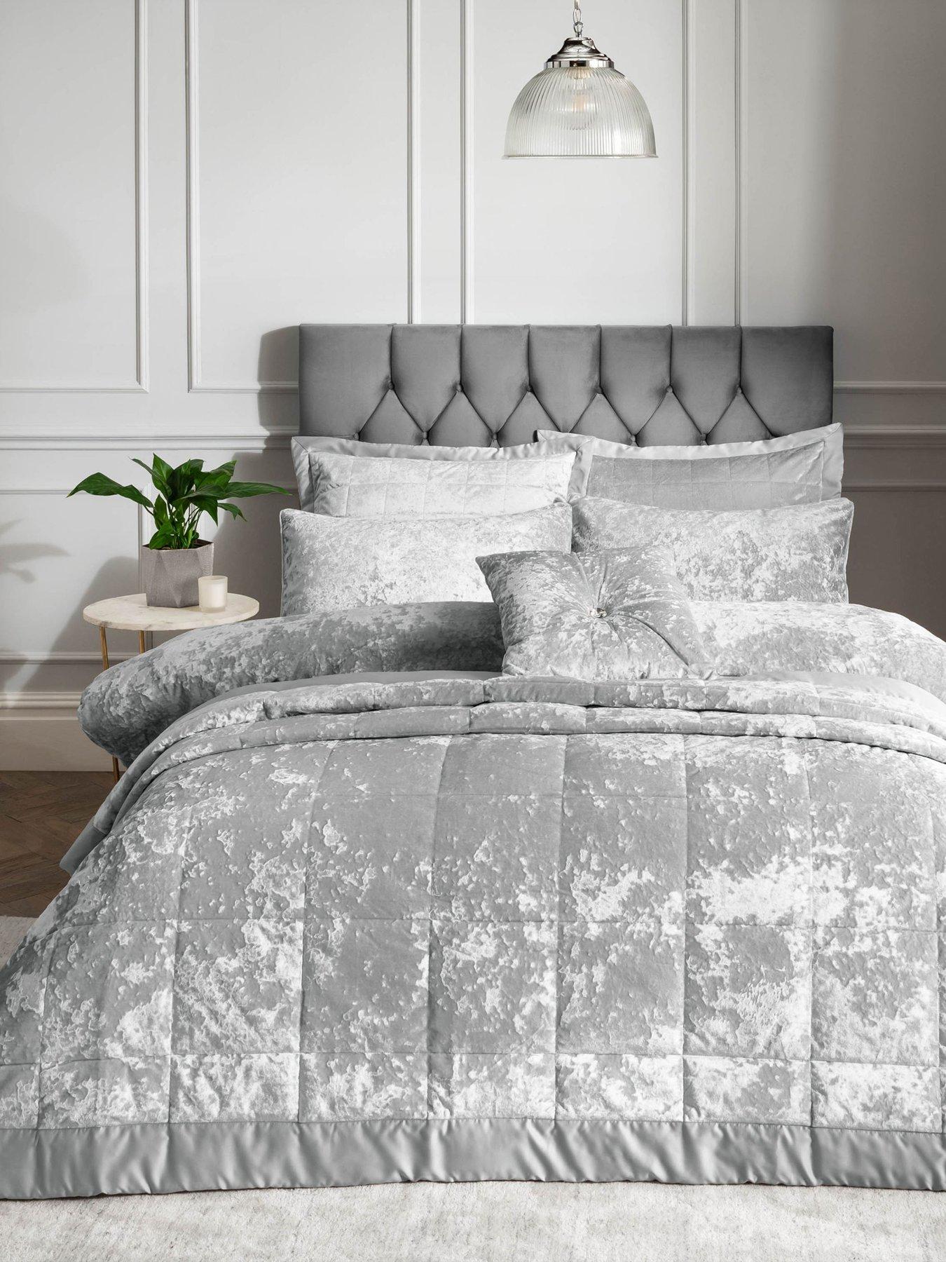 catherine-lansfield-crushed-velvet-pillowsham-pairback