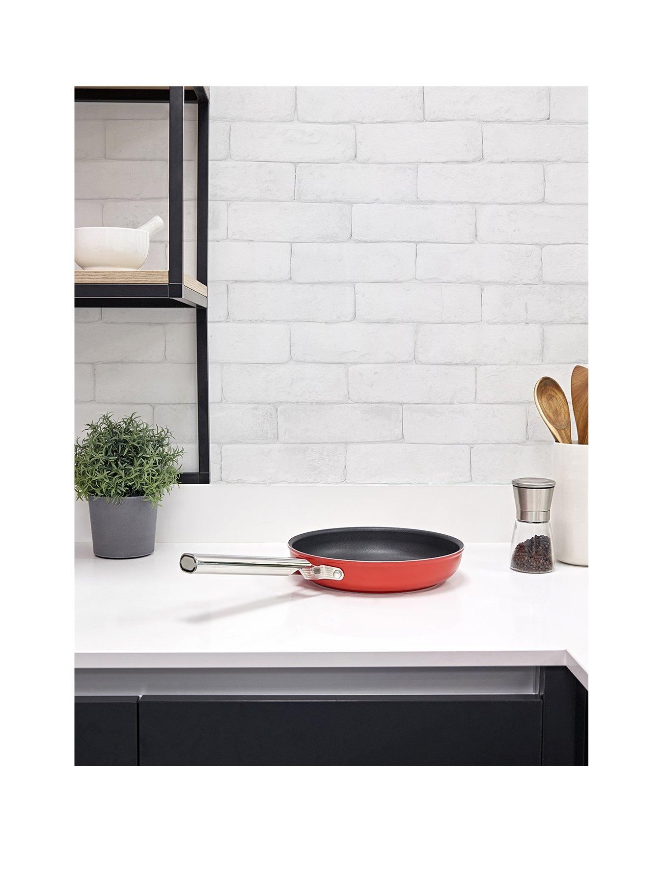 Smeg 12 Nonstick Wok - Red