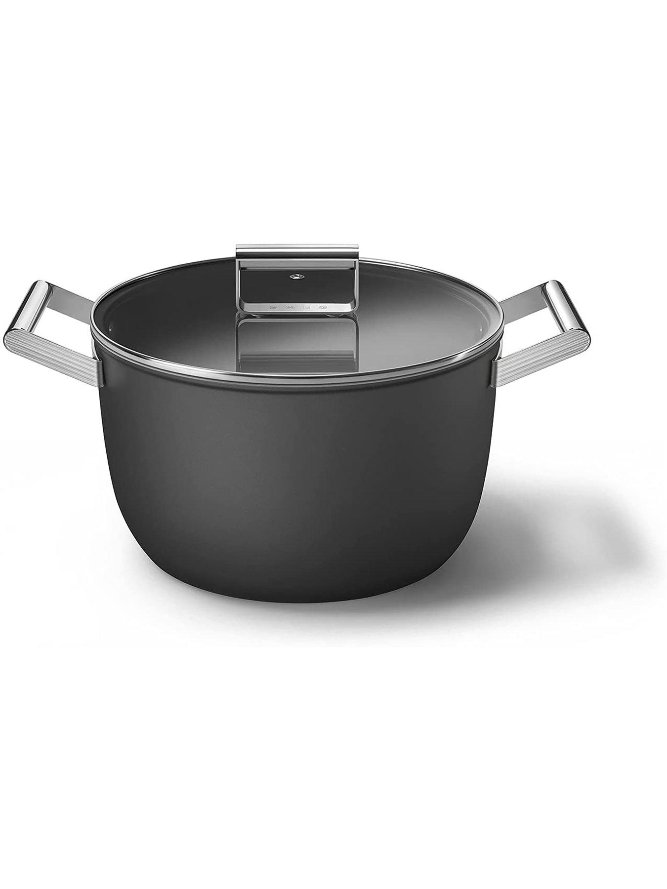 smeg-casserole-2-handles-withnbsplid-26cmback