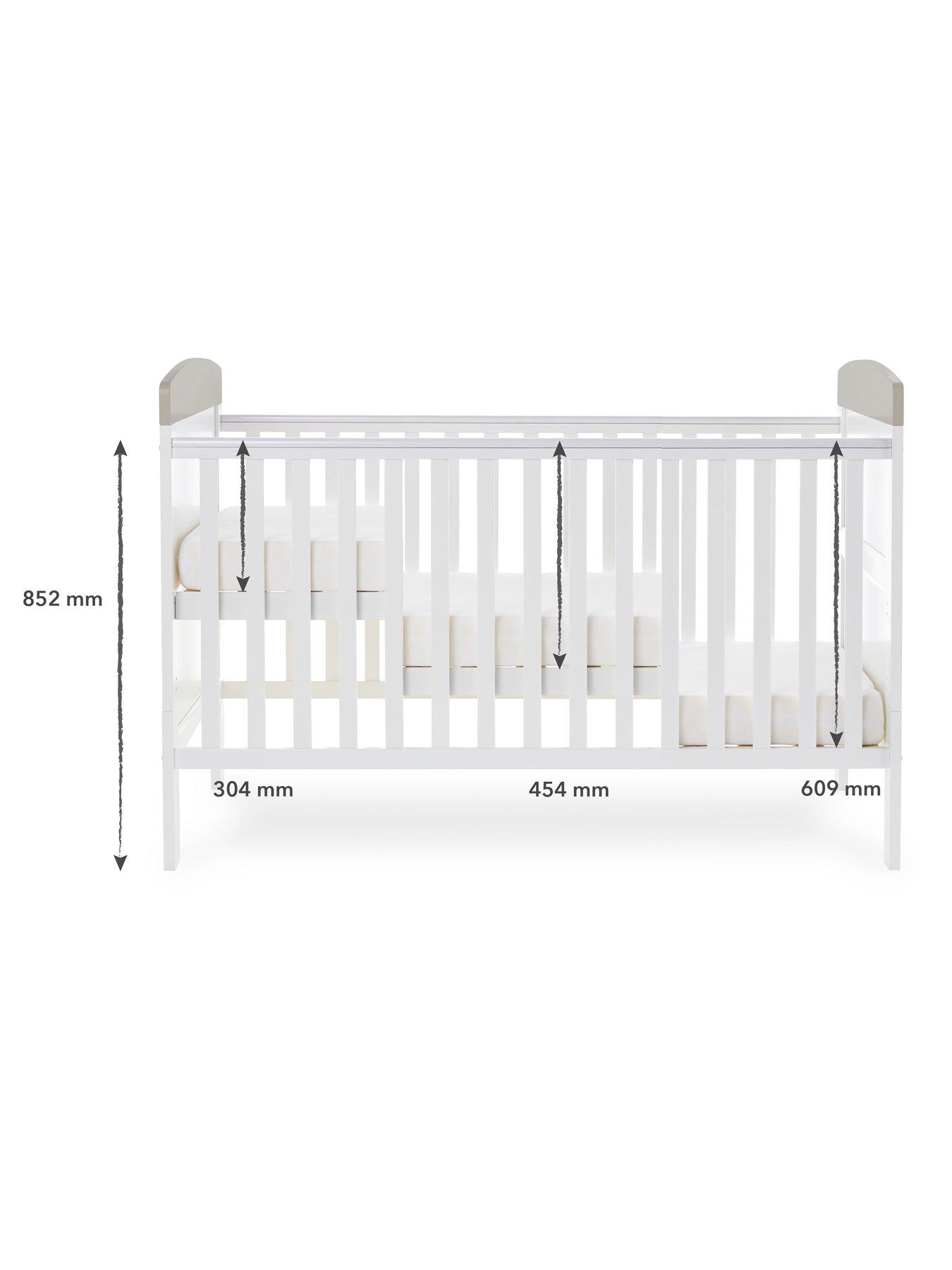 obaby-guess-how-much-i-love-you-cot-bed--to-the-moon-amp-backstillFront