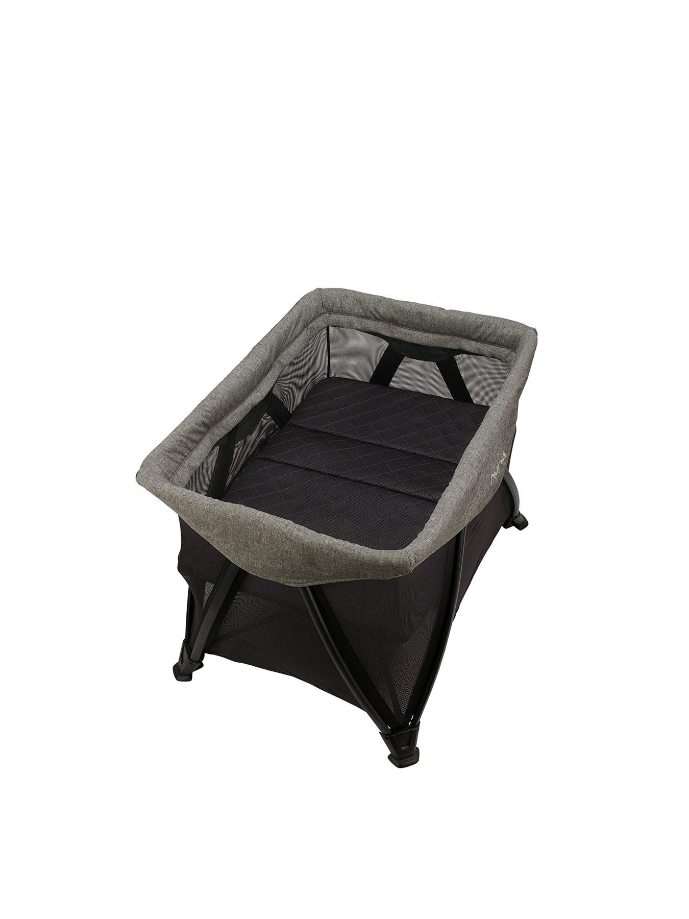 Nuna travel store cot dimensions