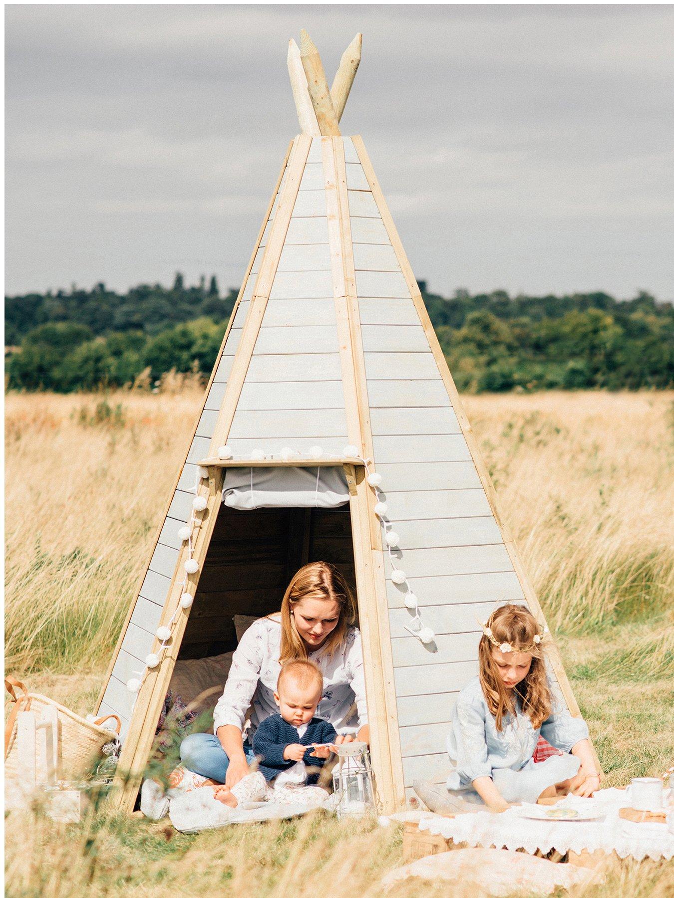 Plum Plum Great Wooden Teepee