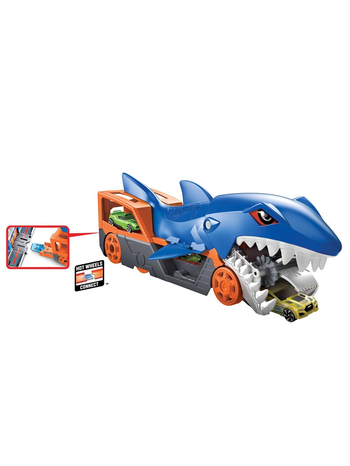 Image 5 of 8 of Hot Wheels Shark Chomp Transporter Vehicle