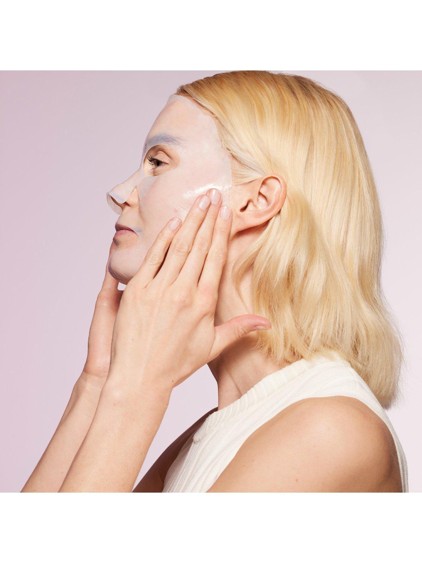 Image 3 of 4 of Nip + Fab Retinol Fix Sheet Mask - 25ml