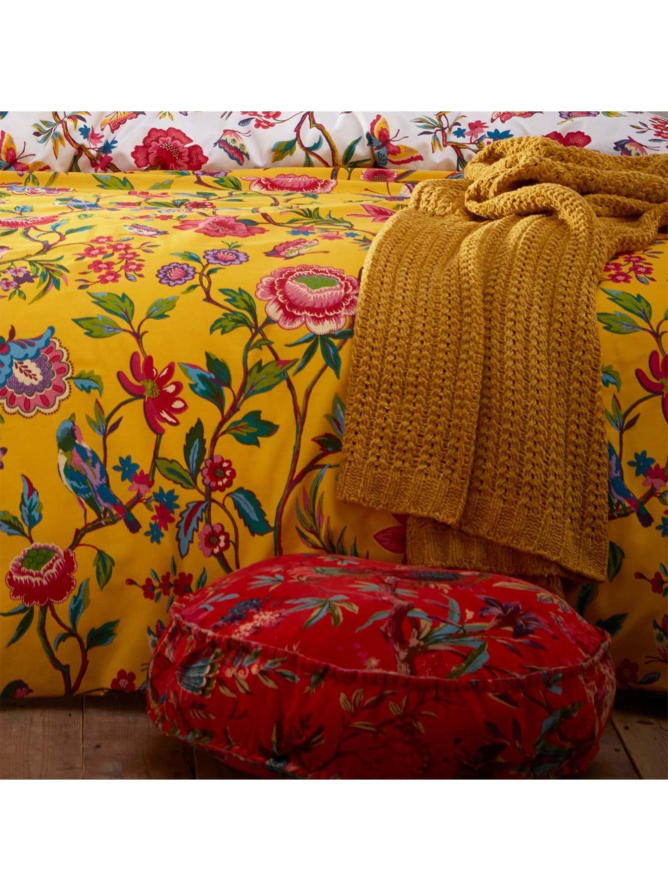 furn-pomelo-duvet-set-sb-yellowback