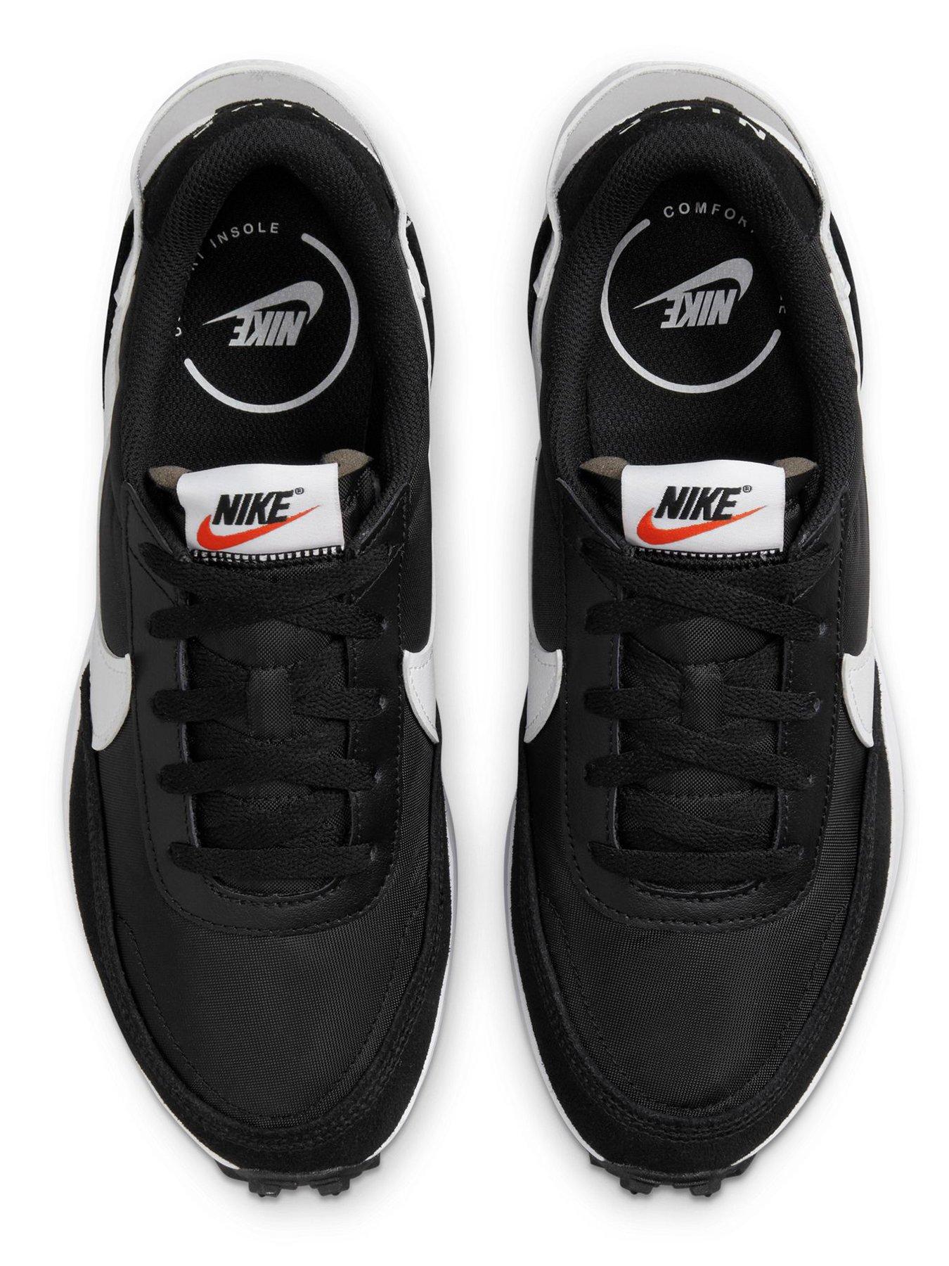 nike-waffle-debut-blackwhiteoutfit