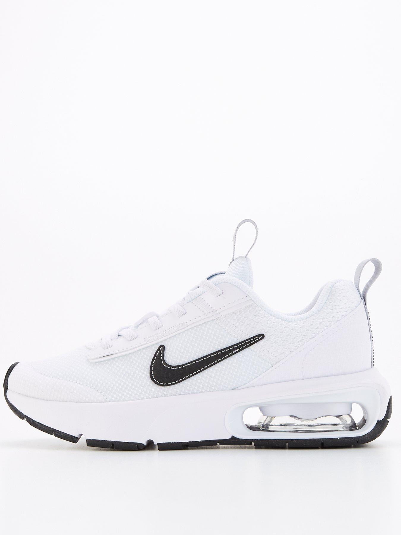 Nike hot sale kid trainers