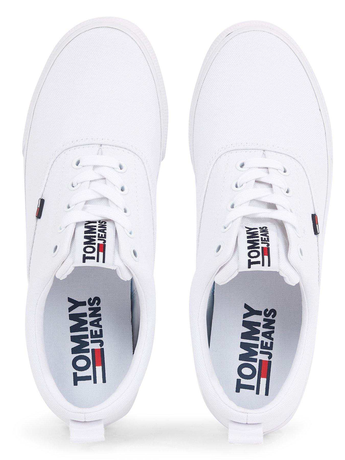 Image 4 of 5 of Tommy Hilfiger Classic Cupsole Trainers - White