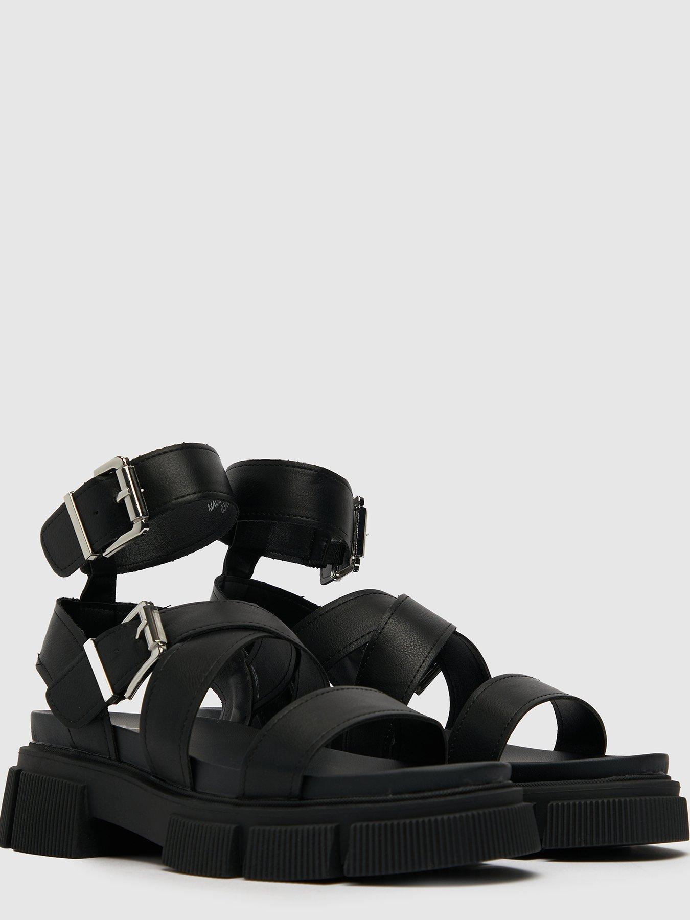 Prime black chunky discount sandals