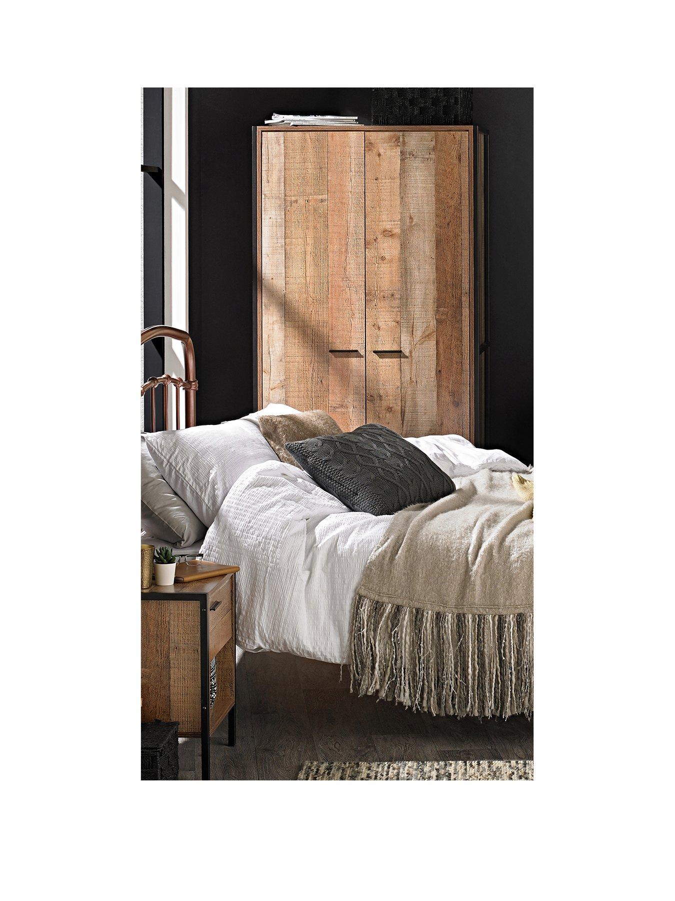 lpd-furniture-hoxton-2-door-wardrobeback