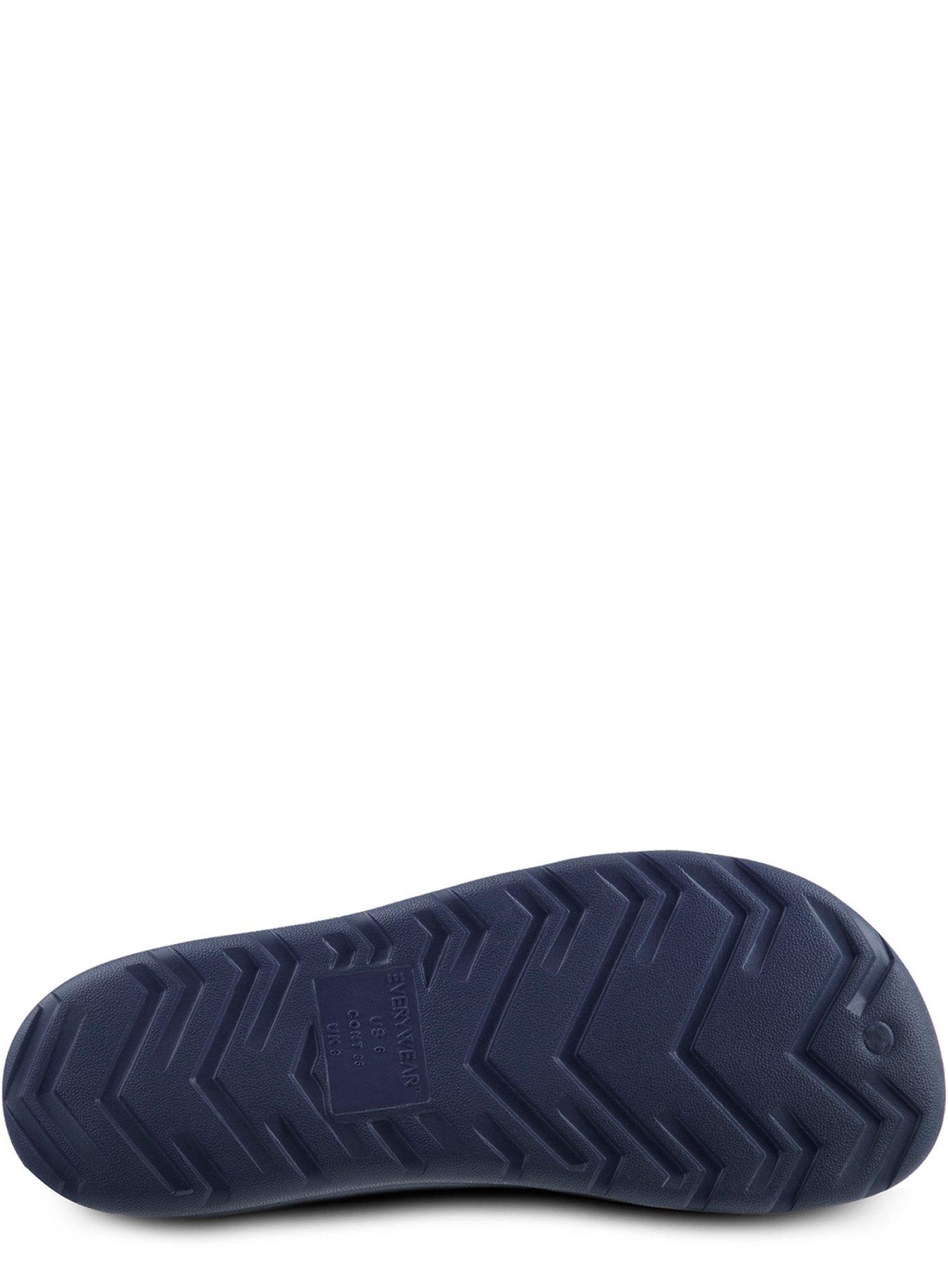 totes-solbounce-ladies-toe-post-navydetail