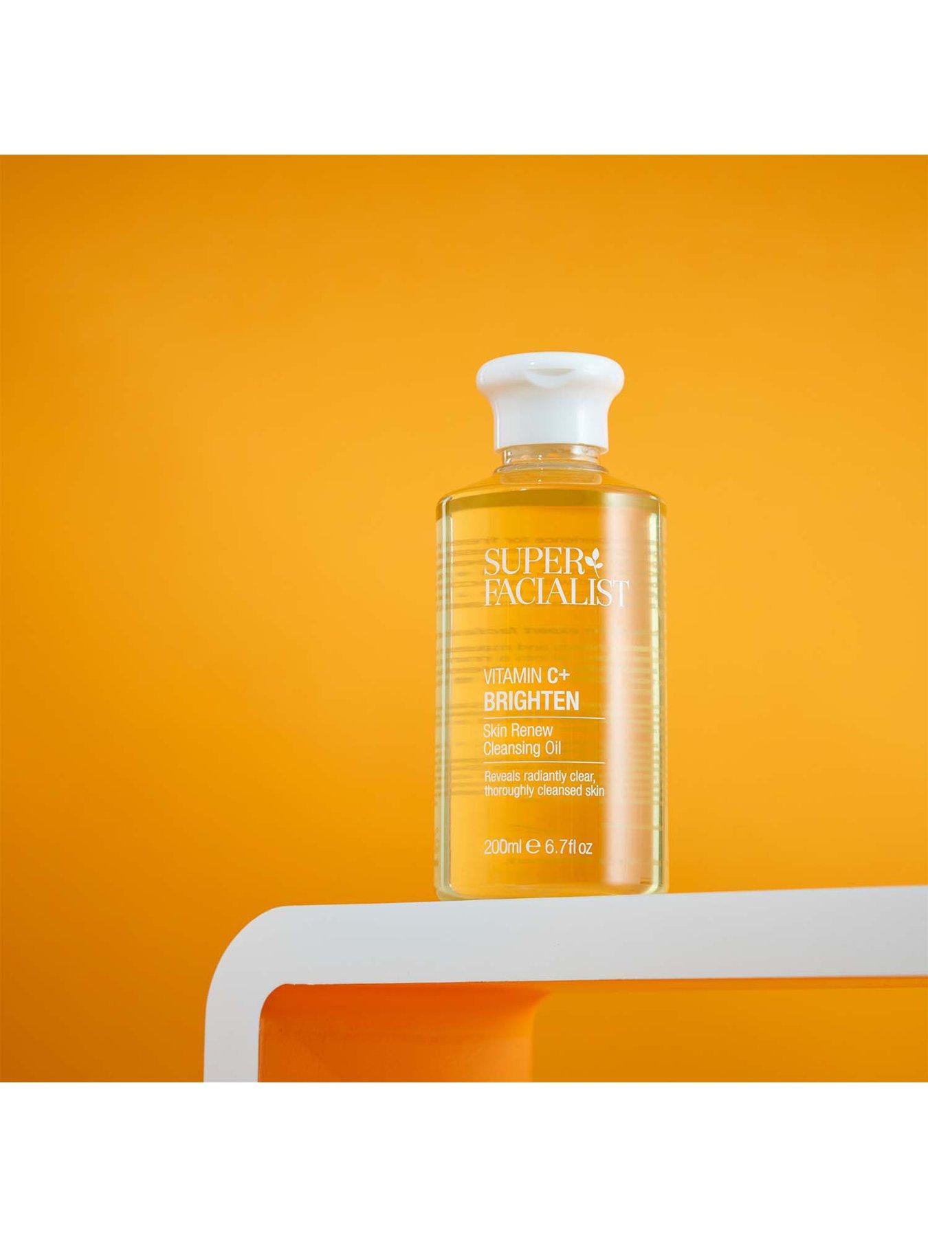 super-facialist-super-facialist-vitamin-c-skin-renew-cleansing-oil-200mlback