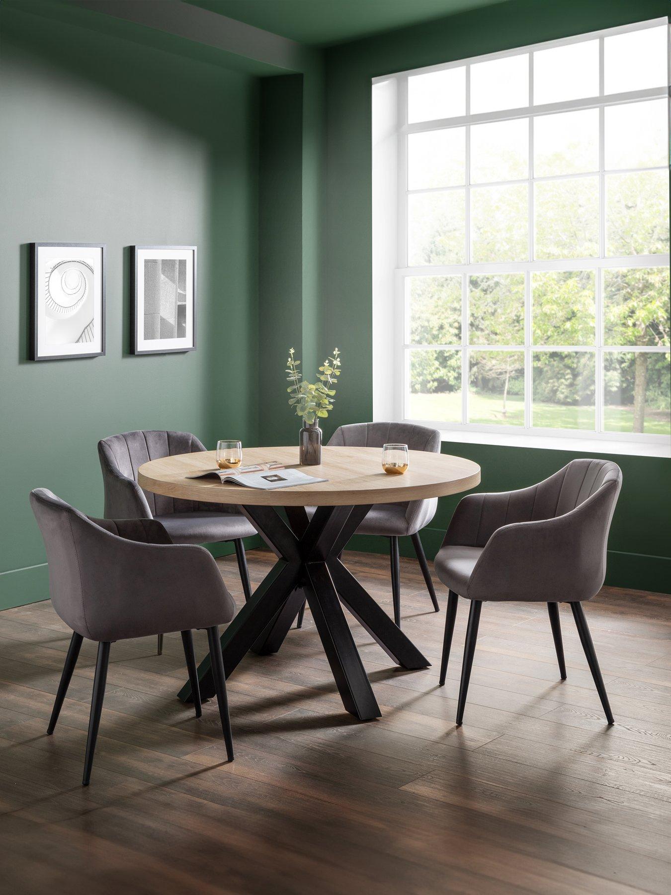Image of Julian Bowen Berwick 120 cm Round Dining Table + 4 Hobart Chairs - Oak/Grey