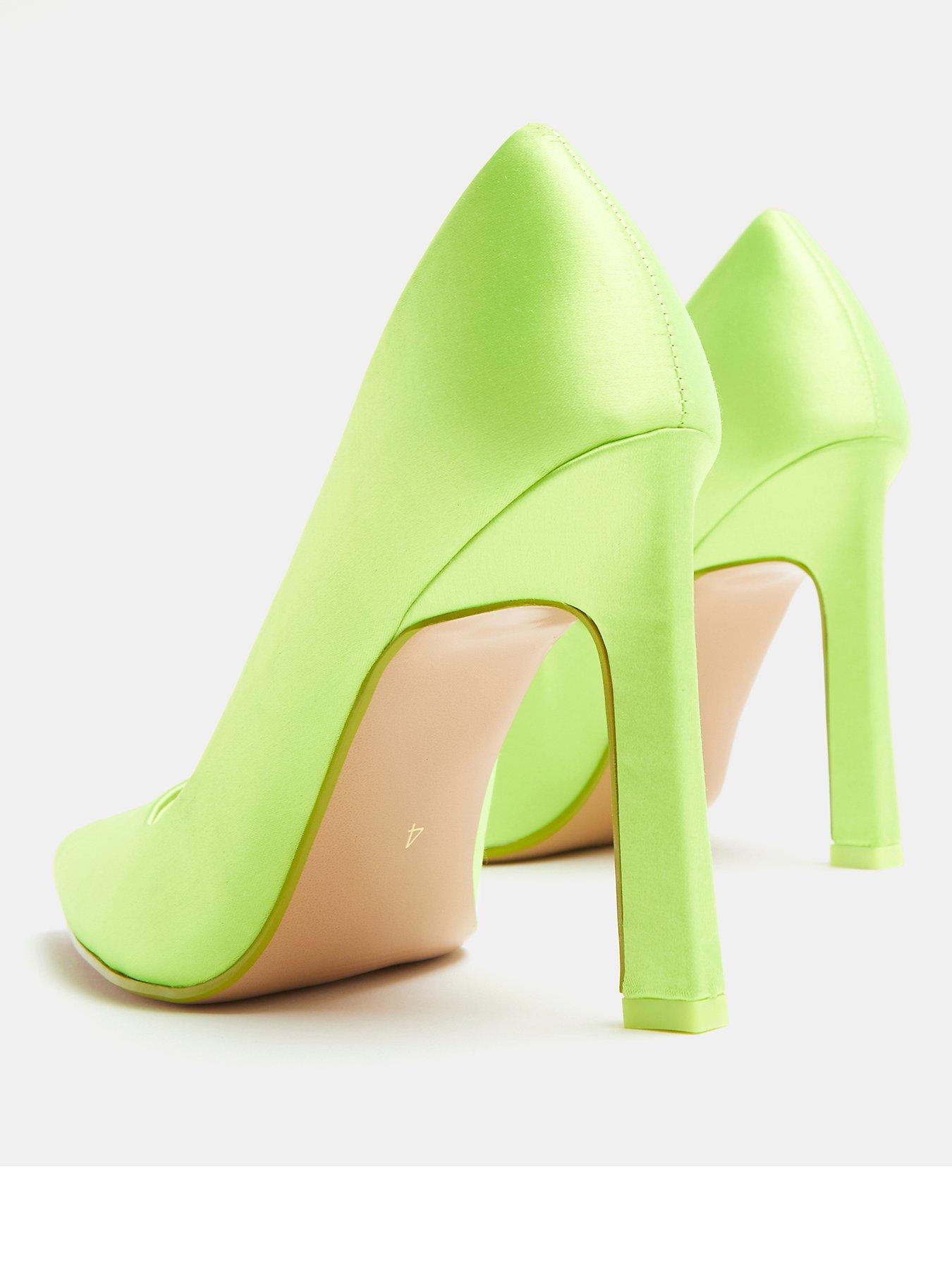 Neon hot sale court shoes