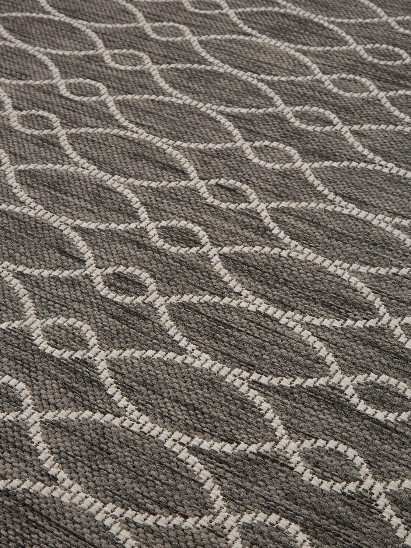 very-home-weaving-geo-grey-indooroutdoor-flatweave-rugnbspback