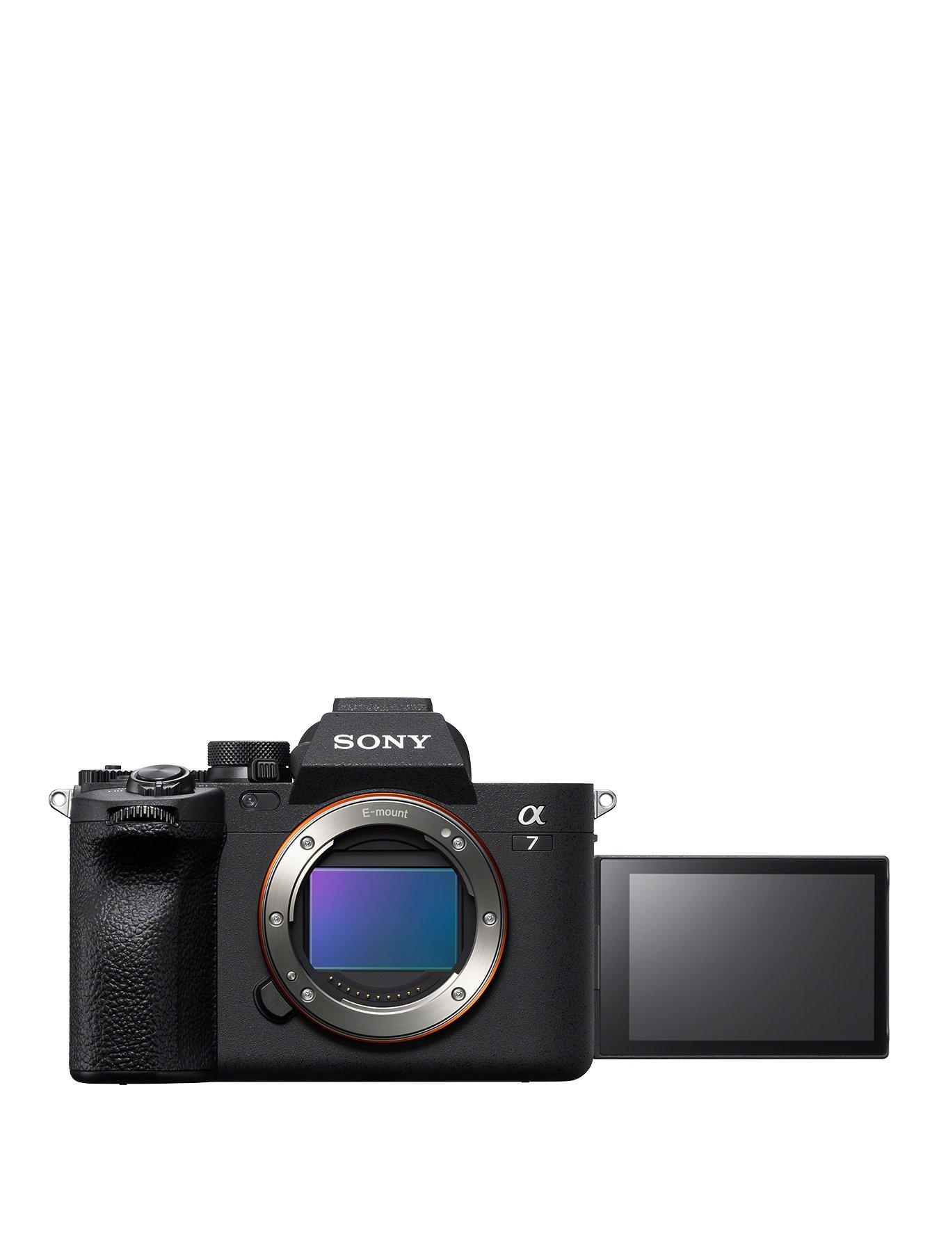 undefined Sony Alpha 7 IV Full-Frame Mirrorless Camera (33MP, Real-time autofocus, 10 fps, 4K60p, Vari-angle Touchscreen, Large Capacity Z Battery)