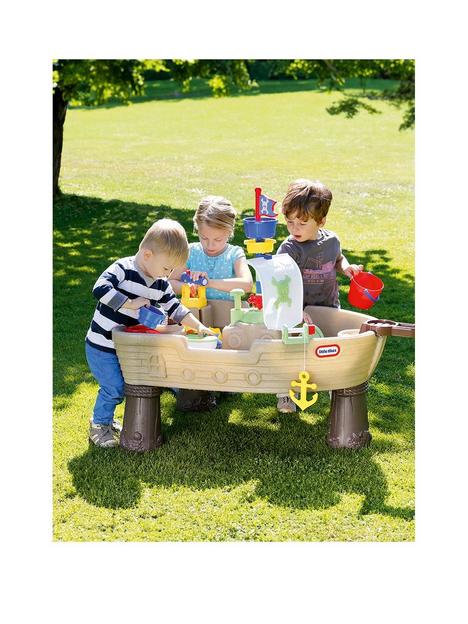little-tikes-anchors-away-sand-and-water-table