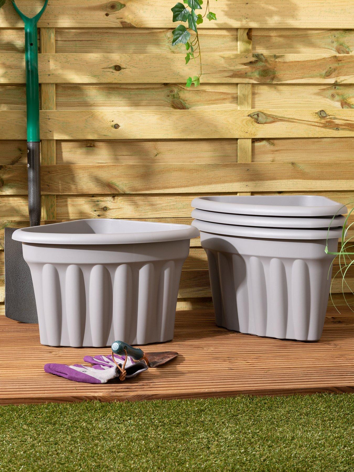 wham-set-of-4-vista-40cm-corner-planter