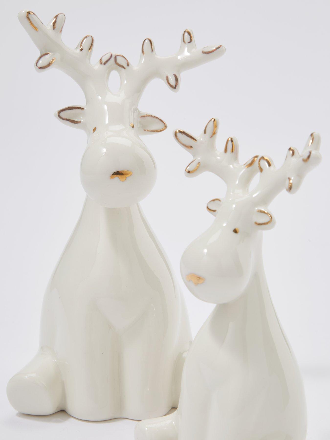 very-home-set-2-ceramic-deer-ornament-christmas-decorationsdetail