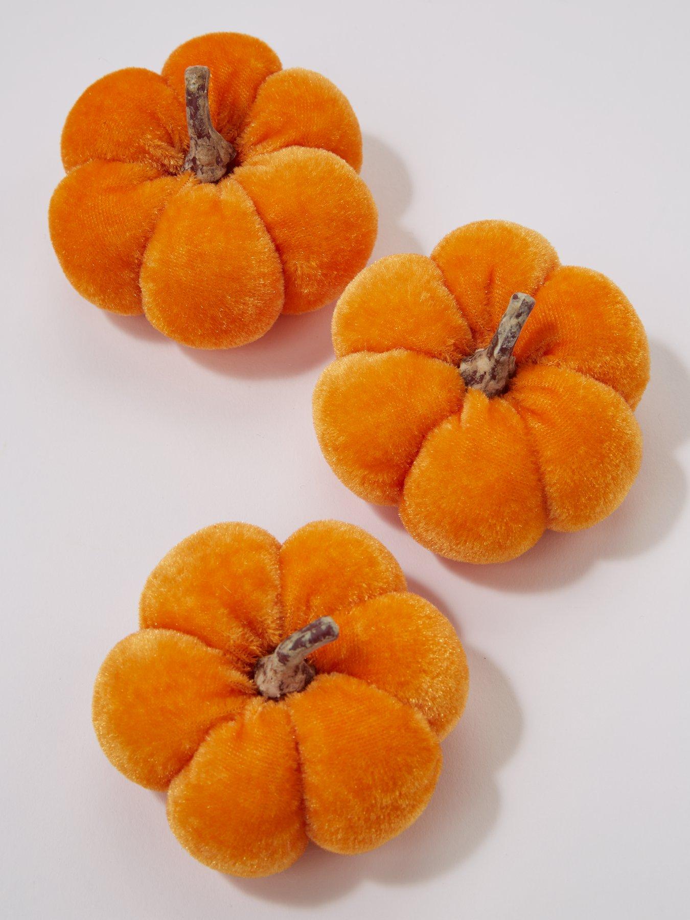 heaven-sends-set-of-3-orange-velvet-pumpkin-autumnhalloween-decorationsback