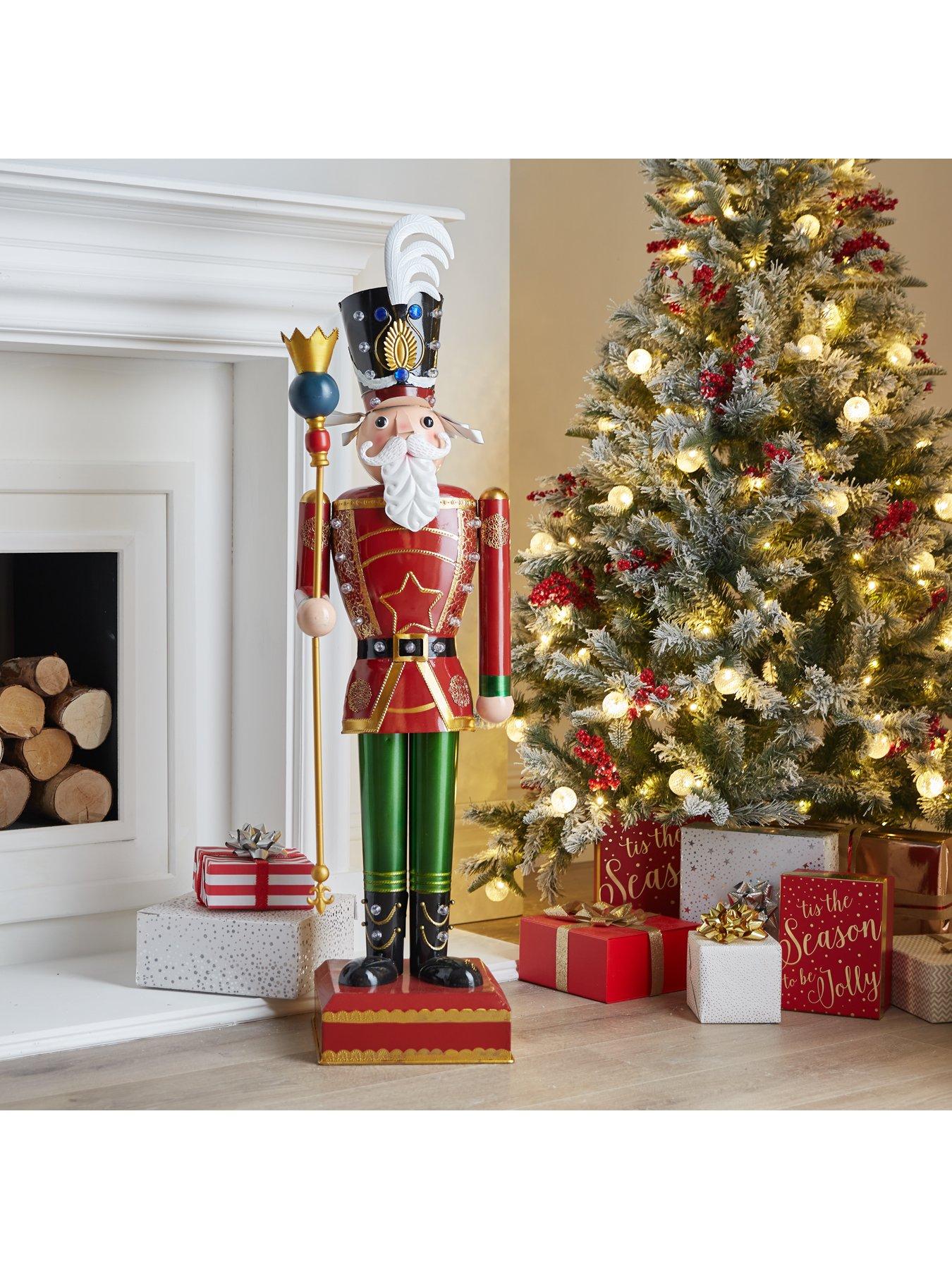 three-kings-120-cm-lit-giant-christmas-nutcracker-traditionalback