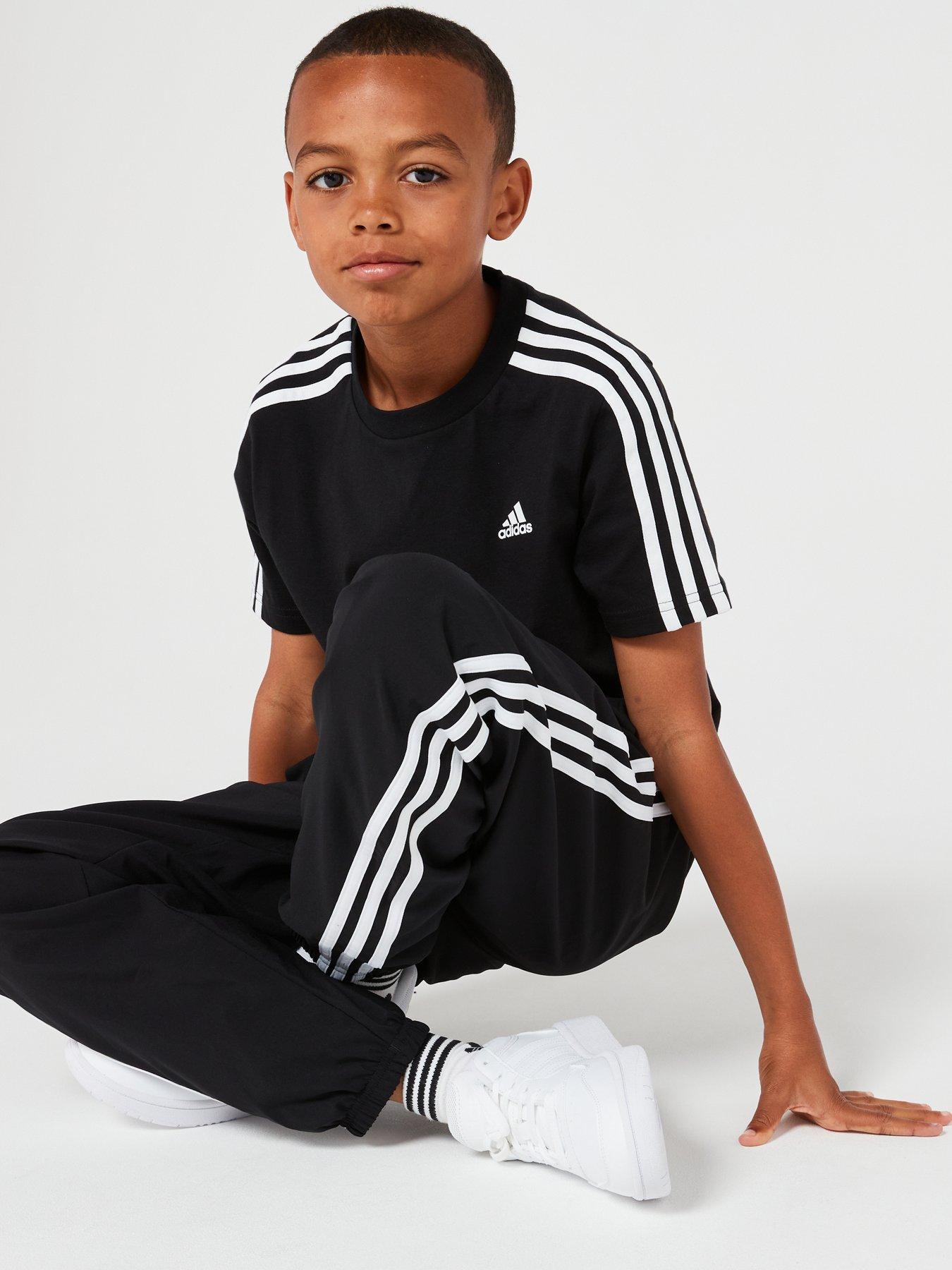 adidas-sportswear-junior-essentials-short-sleeve-t-shirt-nbsp--blackwhiteoutfit