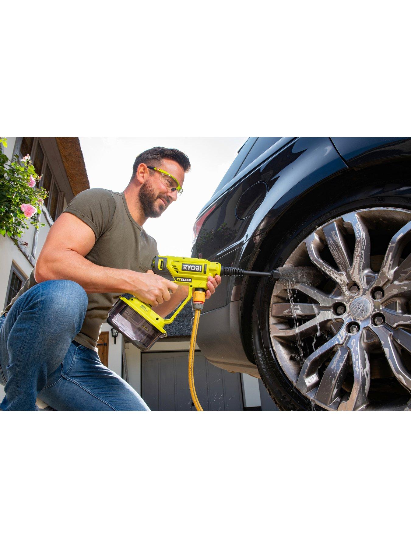 ryobi-rac749-ezclean-wheel-brushdetail