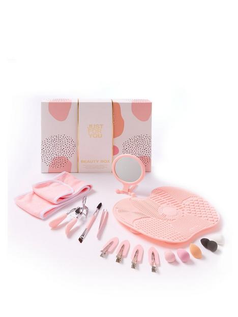 just-for-you-the-essentials-beauty-box-gift-set