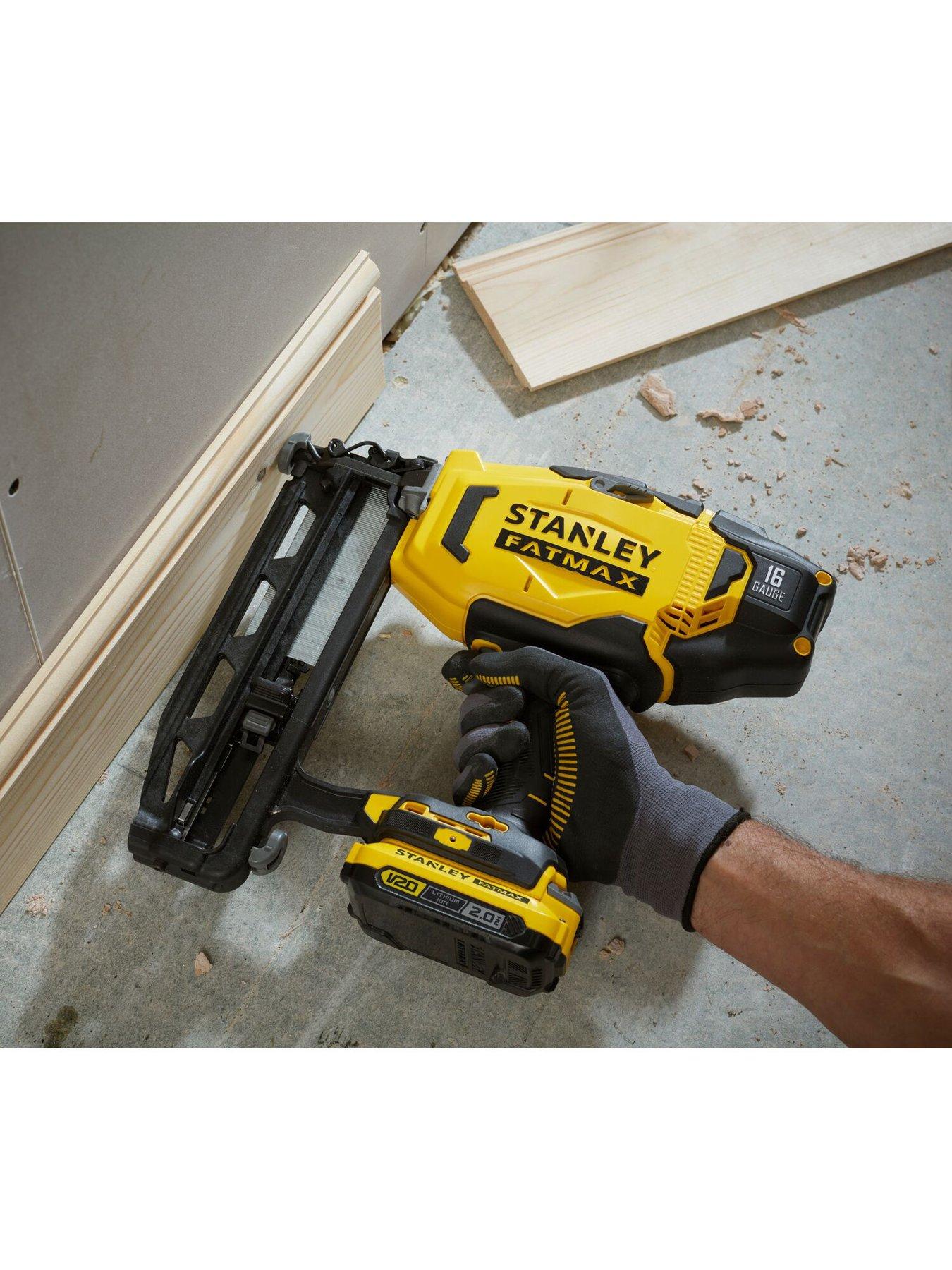 stanley-fatmax-v20-18v-16-gauge-finishing-nailer-sfmcn616d2k-gbstillFront