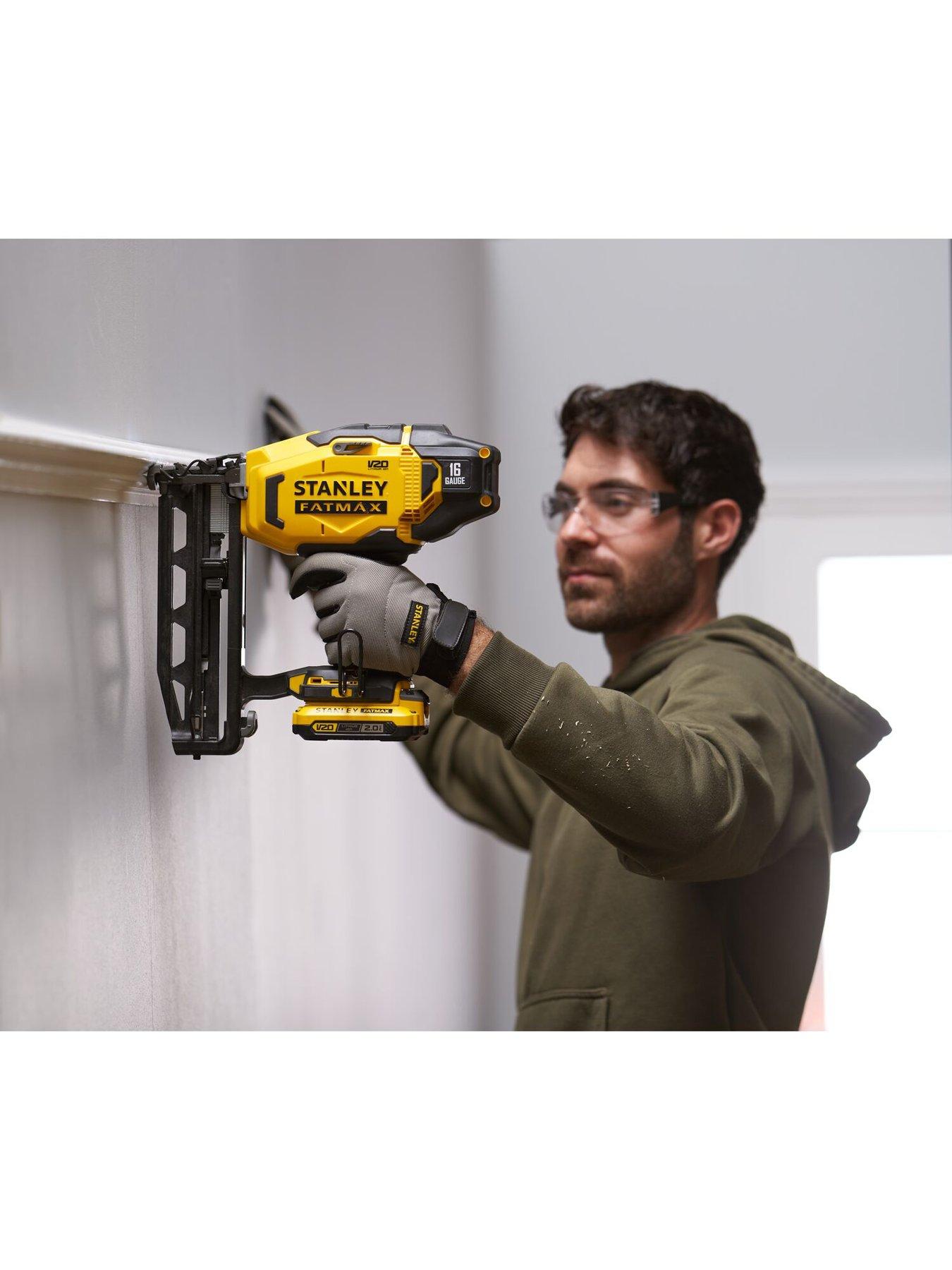 stanley-fatmax-v20-18v-16-gauge-finishing-nailer-sfmcn616d2k-gbdetail