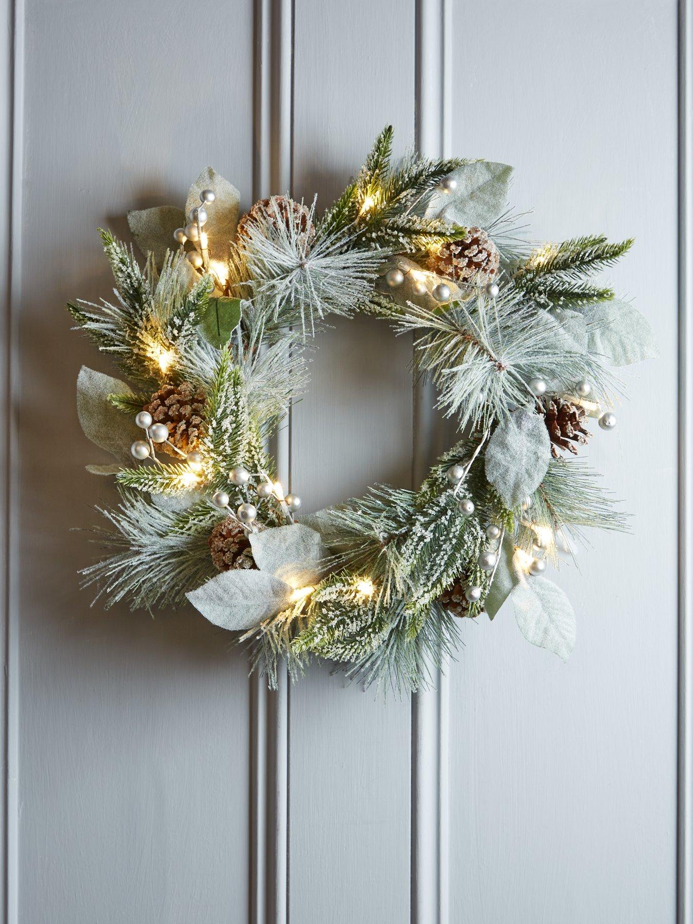 very-home-pinecones-pre-lit-christmas-wreath-45-cmfront