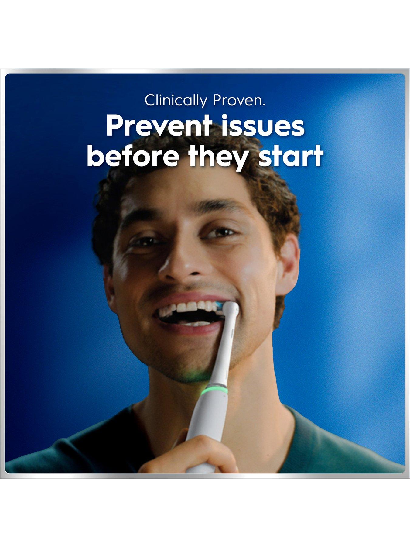 Image 7 of 8 of Oral-B iO6&nbsp;Ultimate Clean Electric Toothbrush -&nbsp;Grey Opal