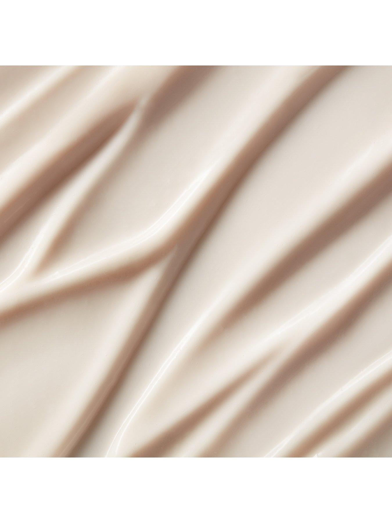 Image 3 of 5 of Sanctuary Spa Signature Collection Antibacterial&nbsp;Hand Cream&nbsp;-&nbsp;75ml