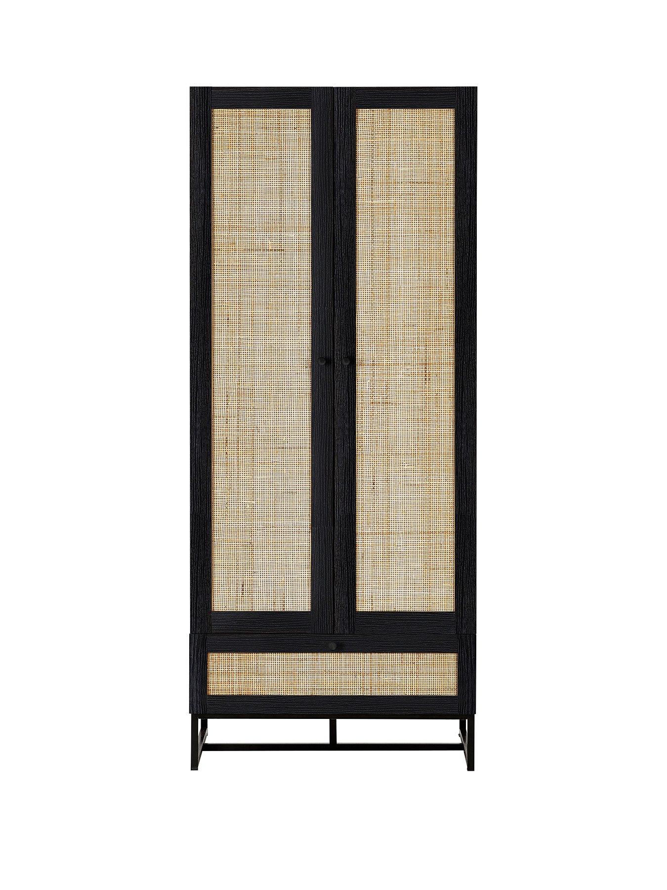 Julian Bowen Credenza Padstow – Stile Industriale Con Ante In Rattan Naturale, Base In Metallo, Finitura Rovere, 160x40x75 Cm