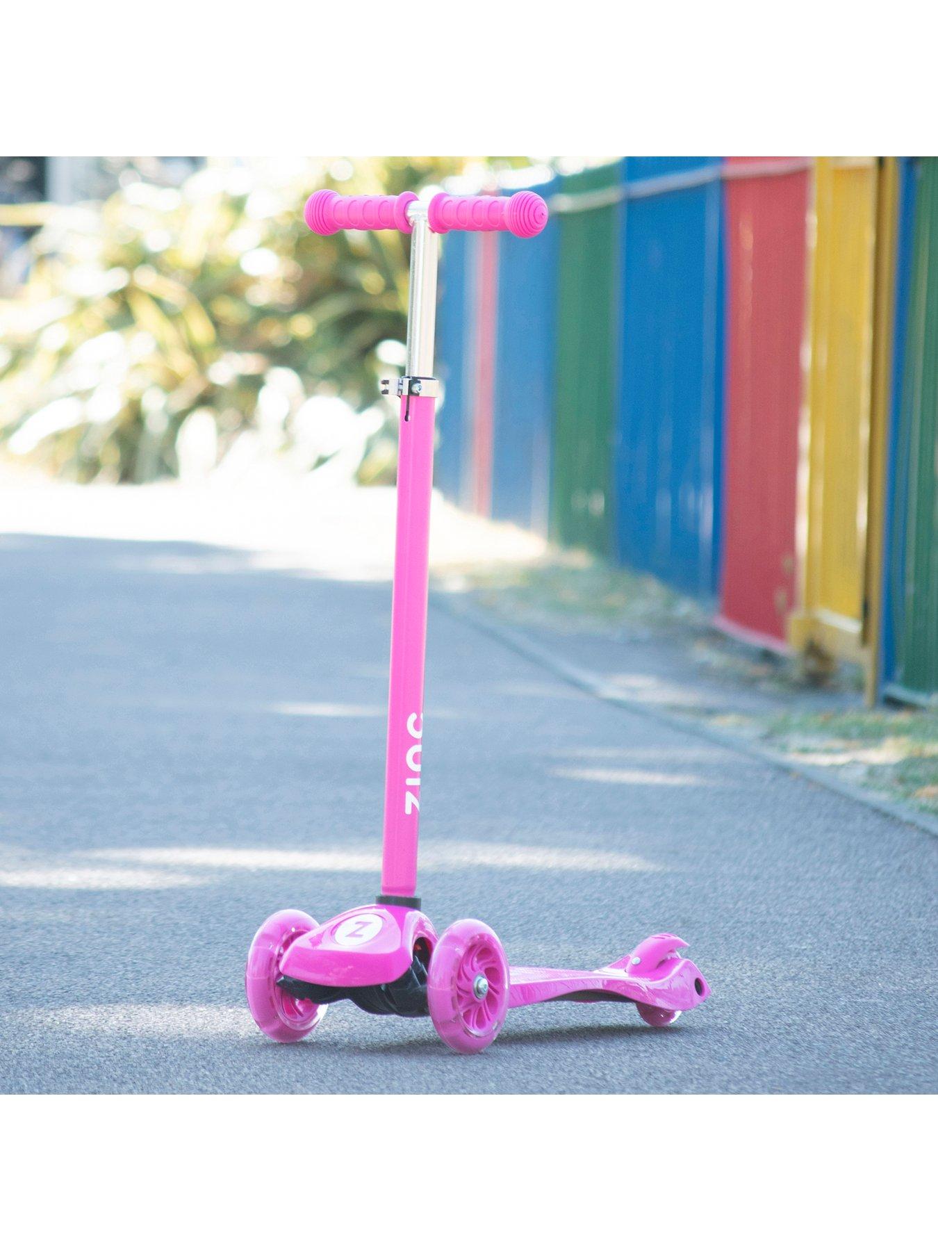 zinc-zinc-three-wheeled-light-up-star-scooter-pinkoutfit