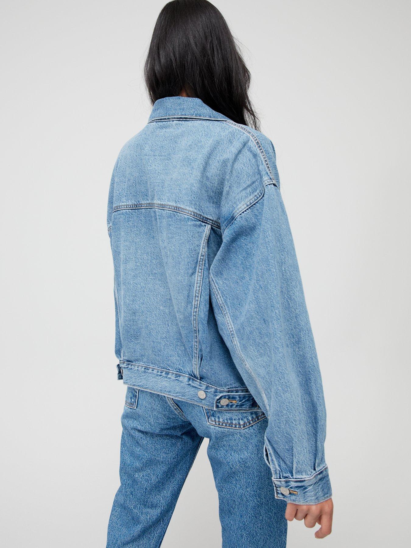 levis-90s-trucker-jacket-soft-as-butter-midstillFront