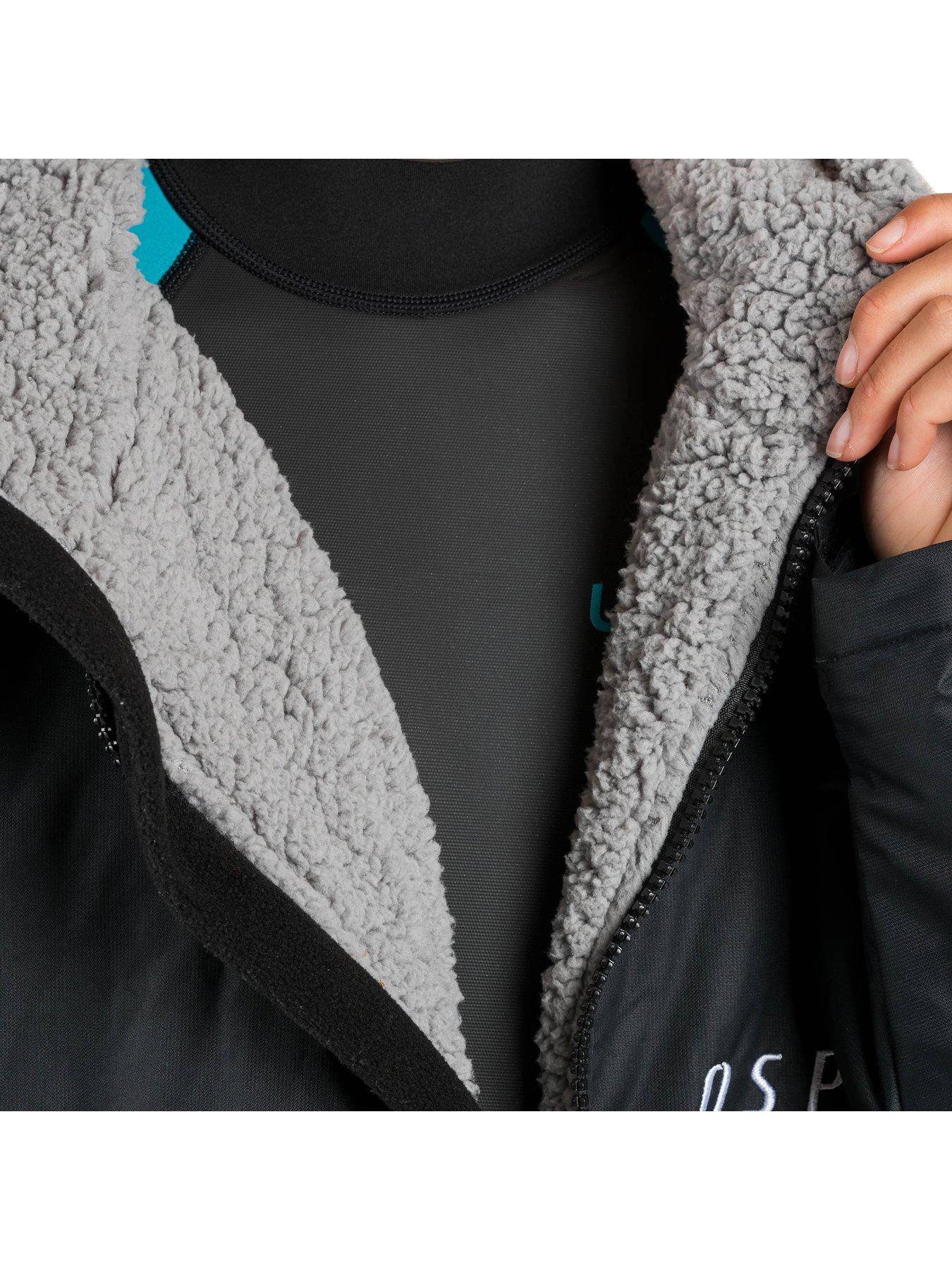 Image 6 of 6 of Osprey Action Sports Hooded Changing Robe