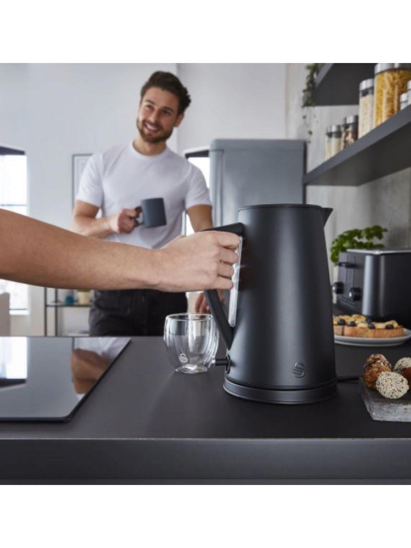 Image 4 of 4 of Swan Stealth 1.7L Kettle&nbsp;- Black