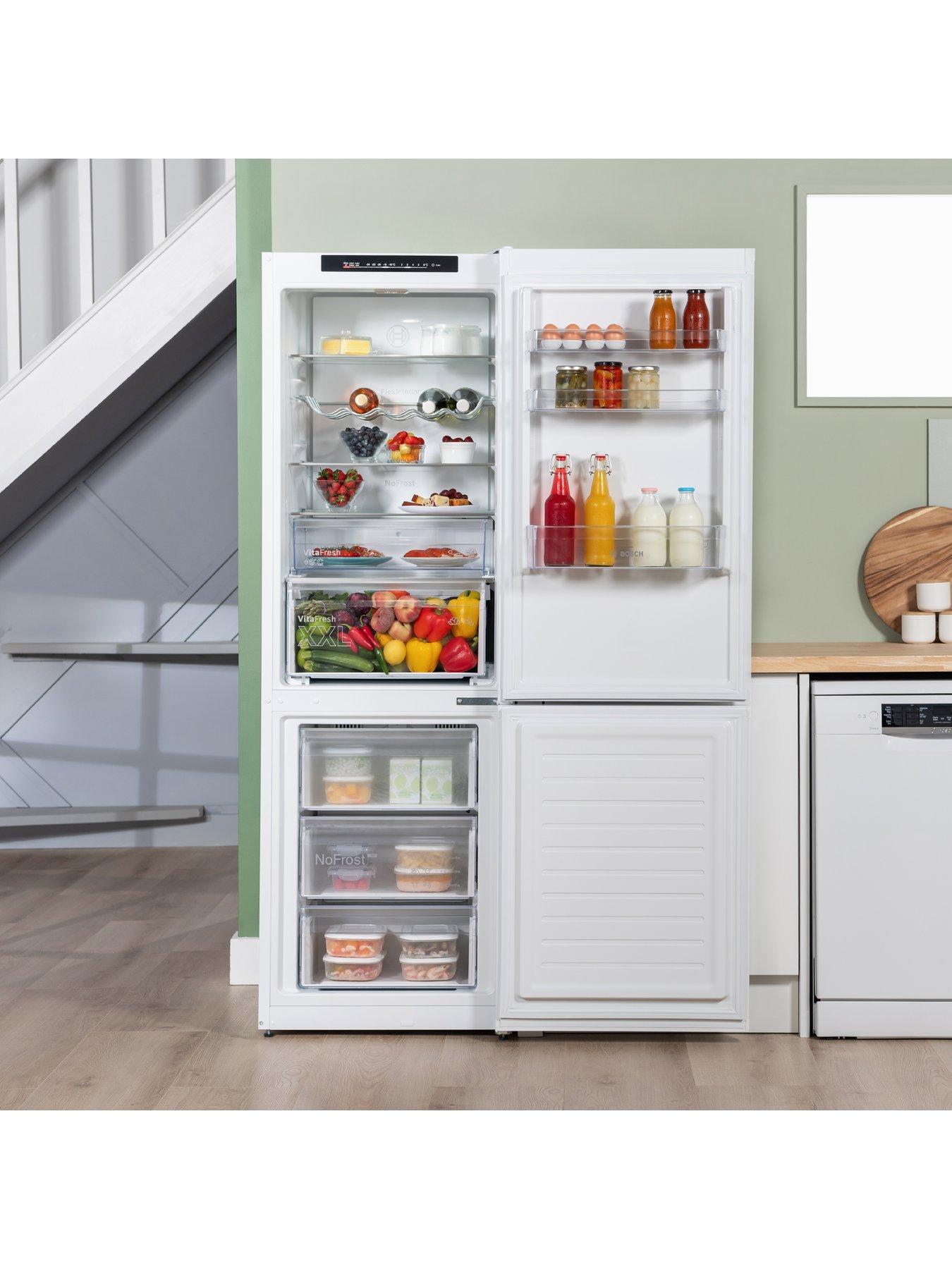 Image 3 of 8 of Bosch Series 4 KGN362WDFG 187cm 60/40, Frost Free Fridge Freezer - White - D Rated